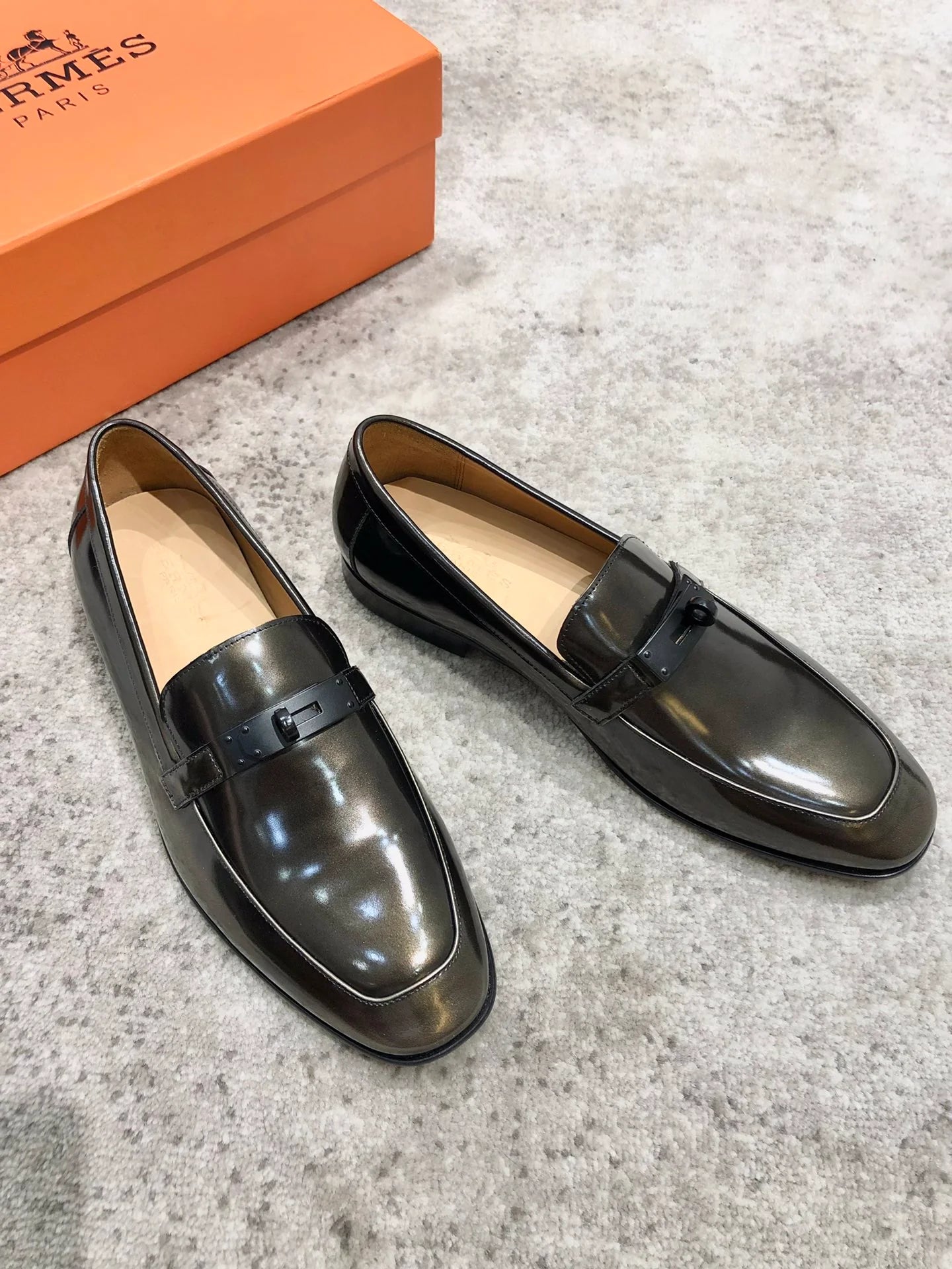 HERMES LOAFER