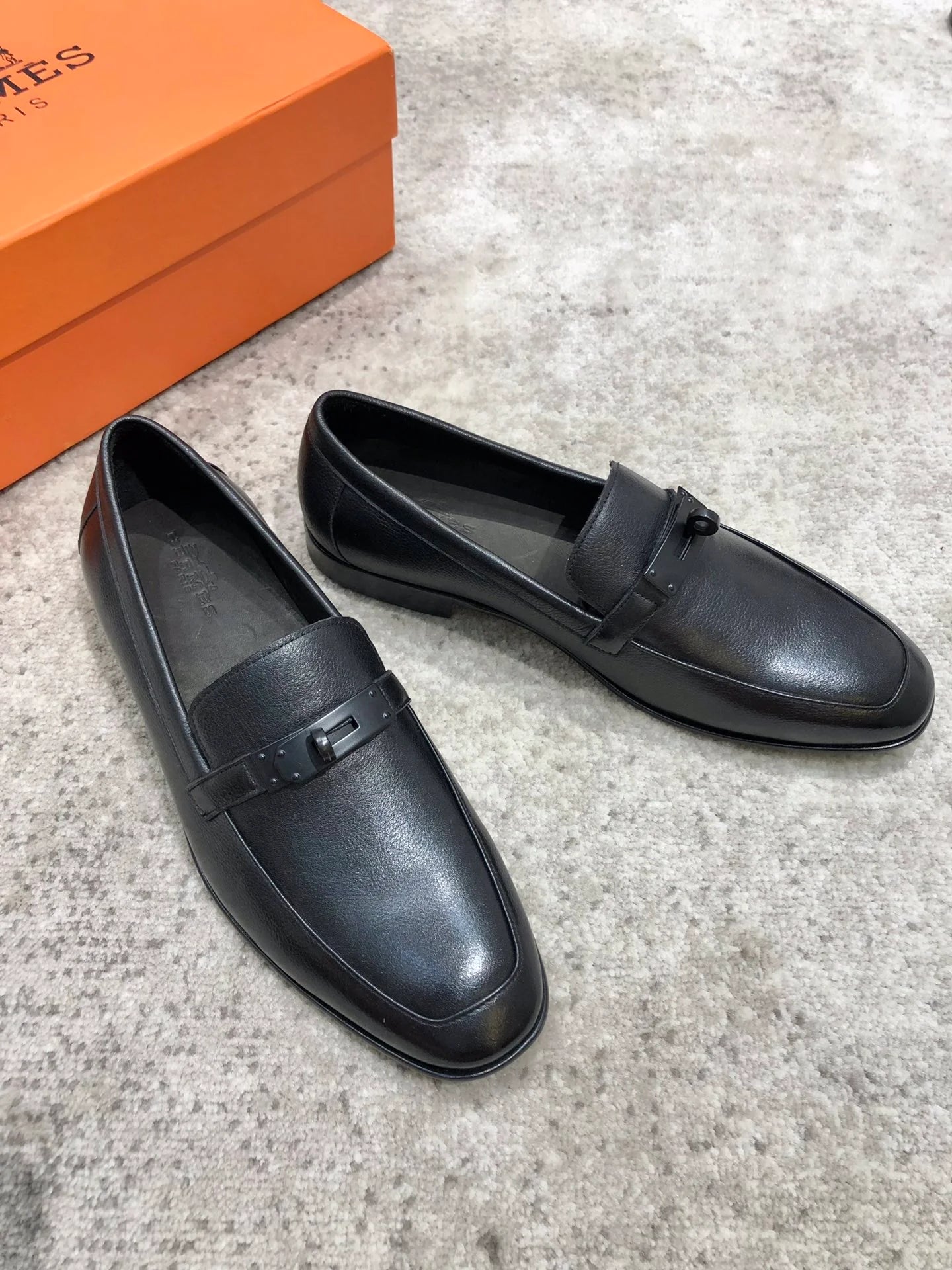 HERMES LOAFER
