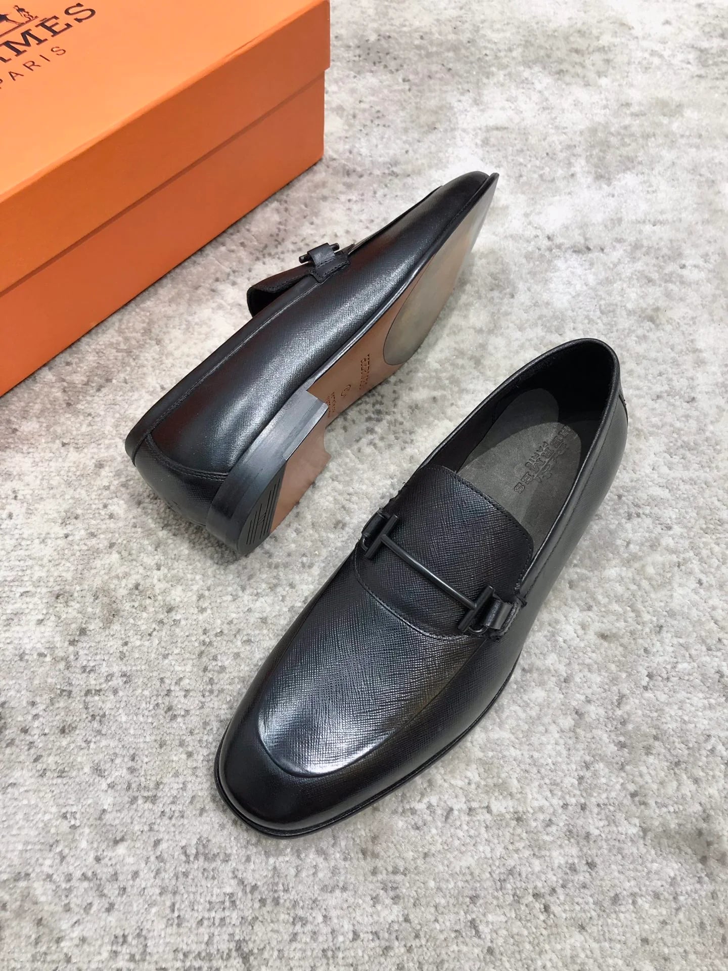 HERMES LOAFER