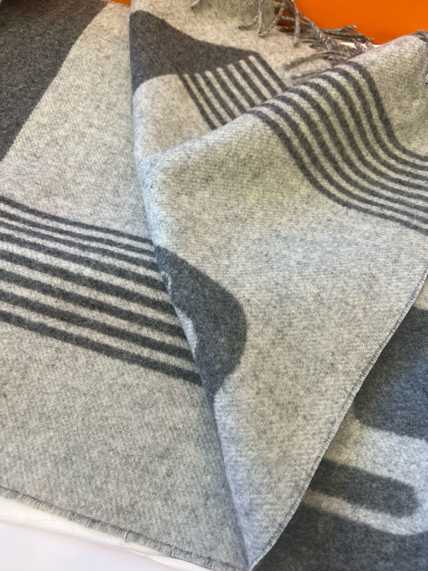 HERMES SCARF