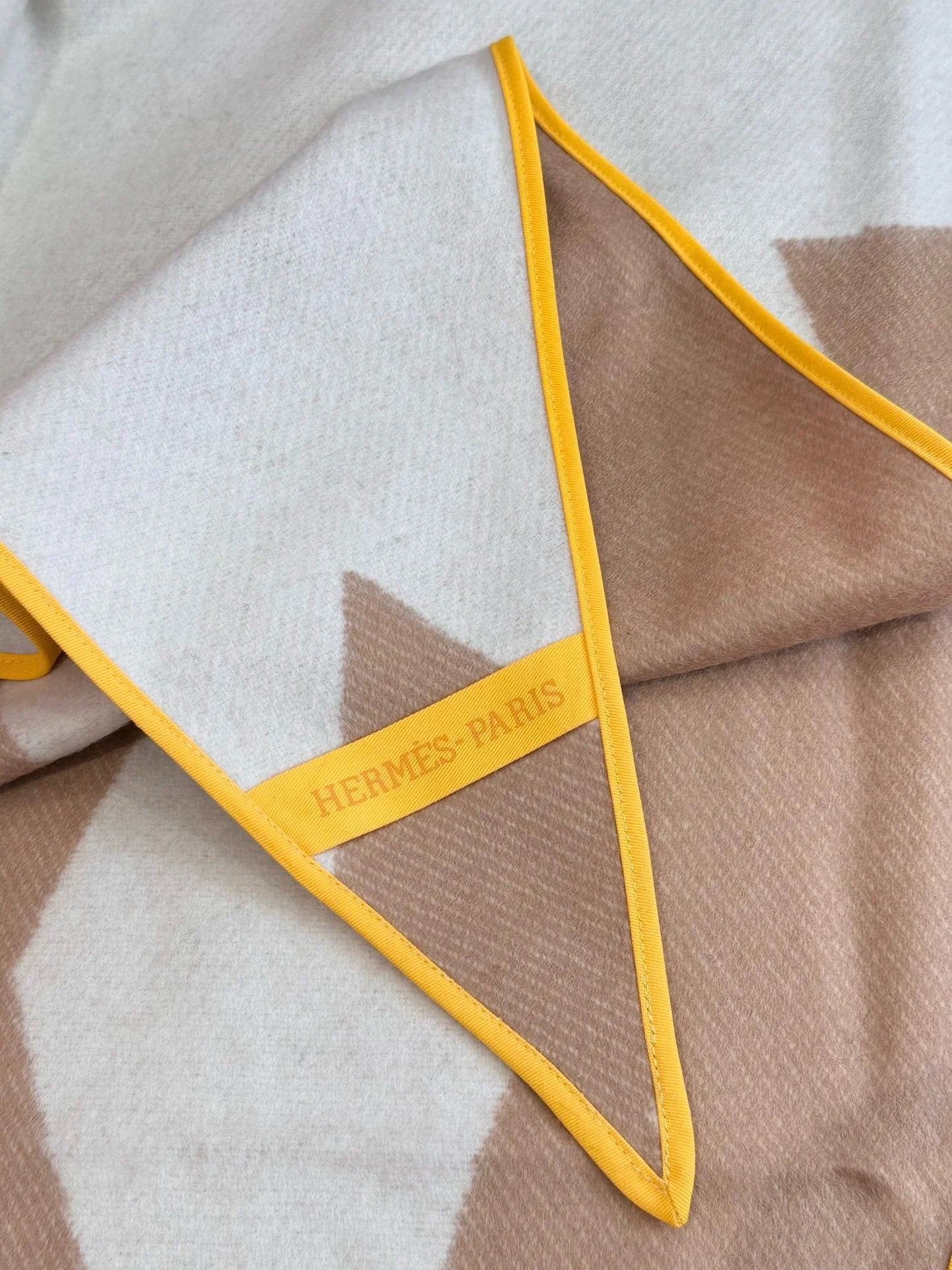 HERMES SCARF