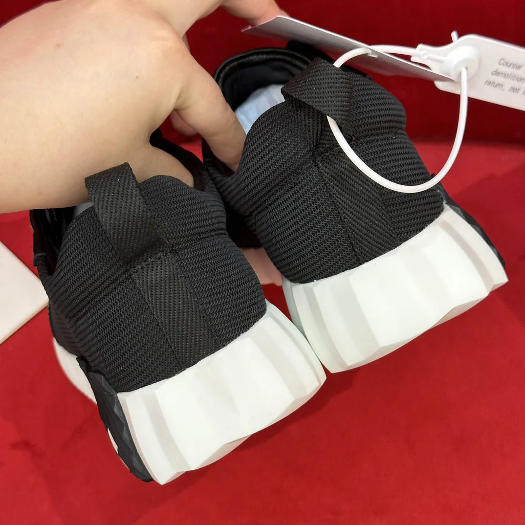 HERMES SNEAKER
