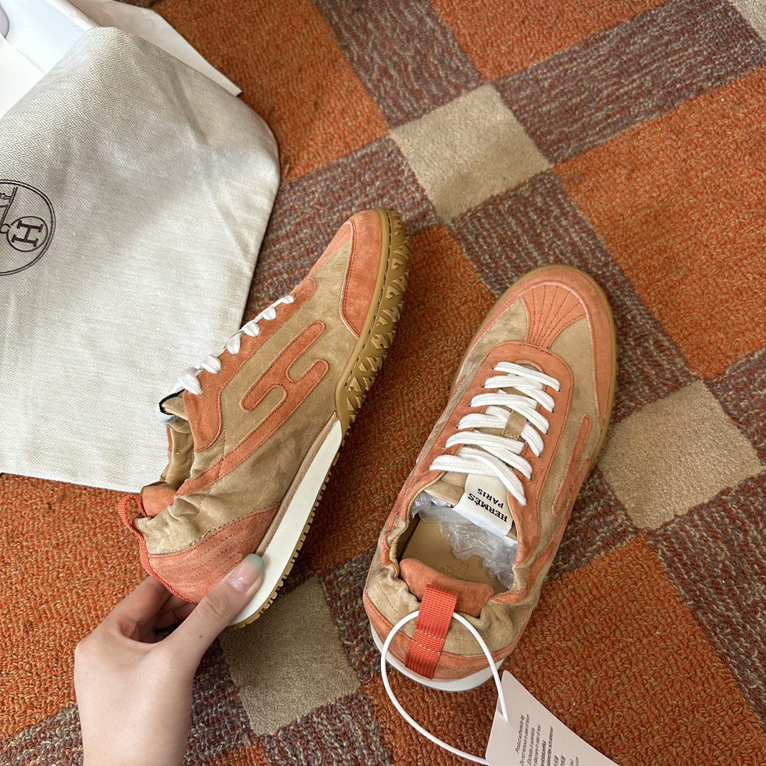 HERMES SNEAKER