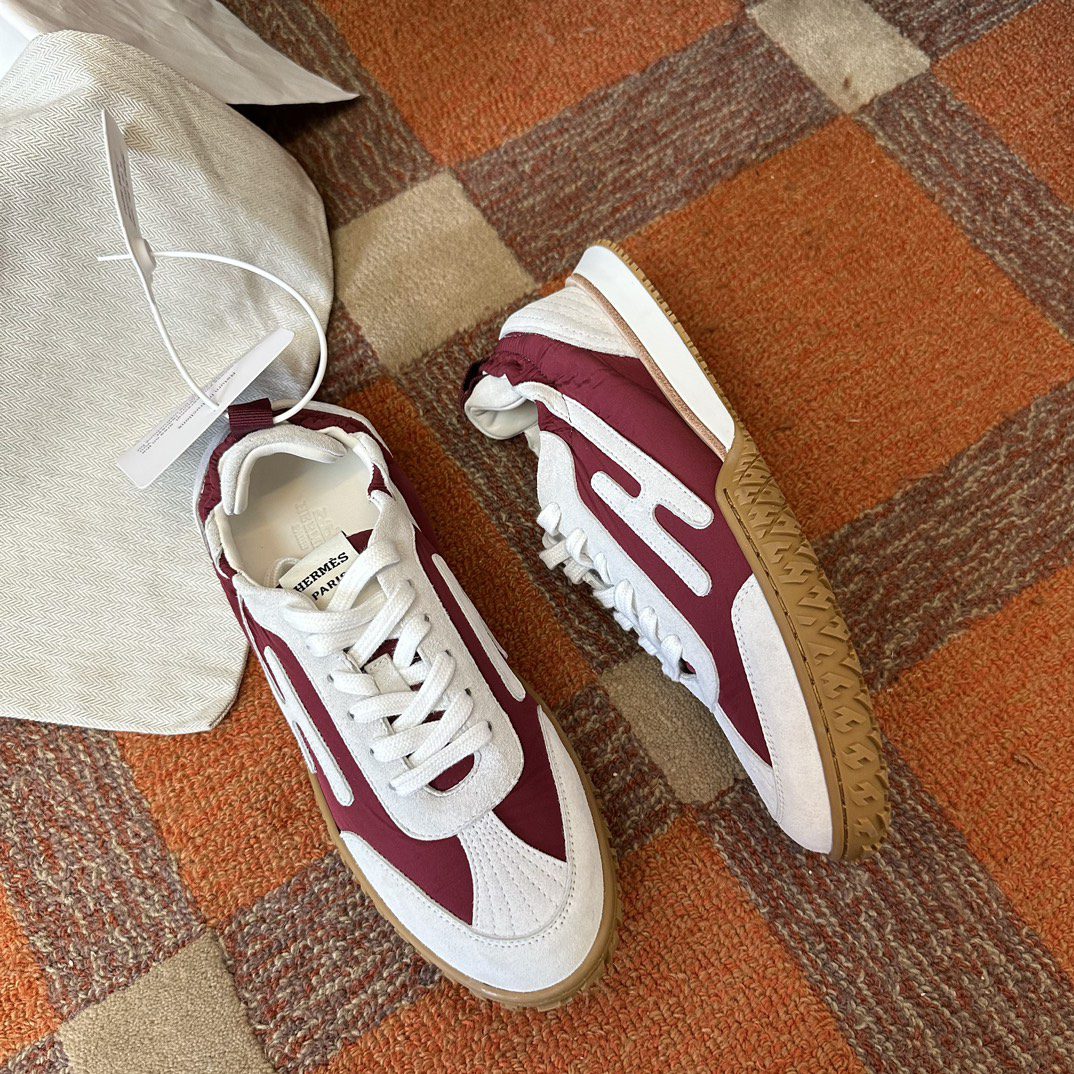 HERMES SNEAKER