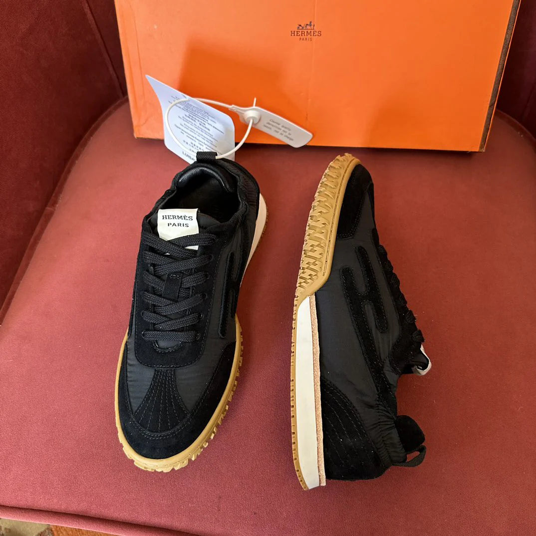 HERMES SNEAKER
