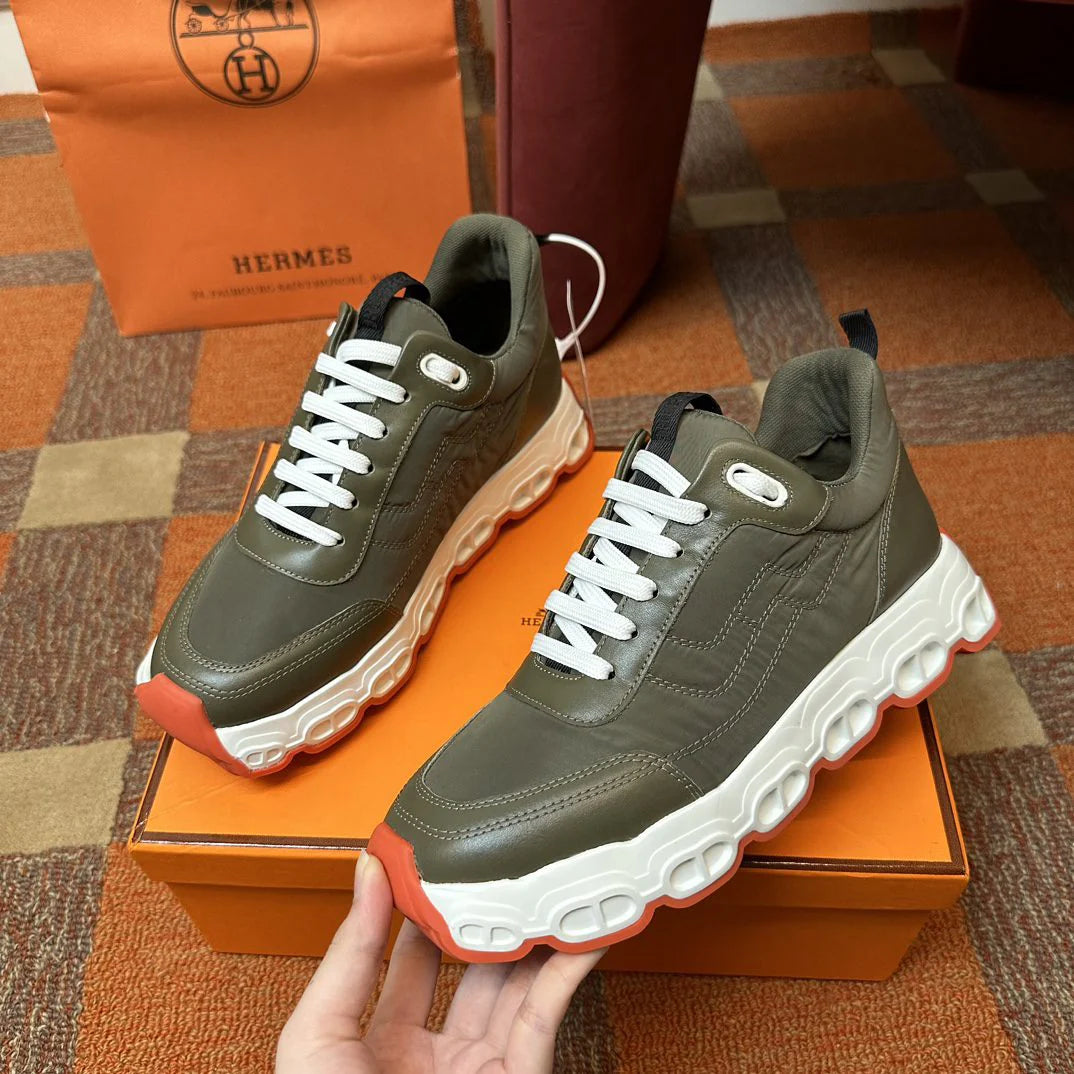 HERMES SNEAKER