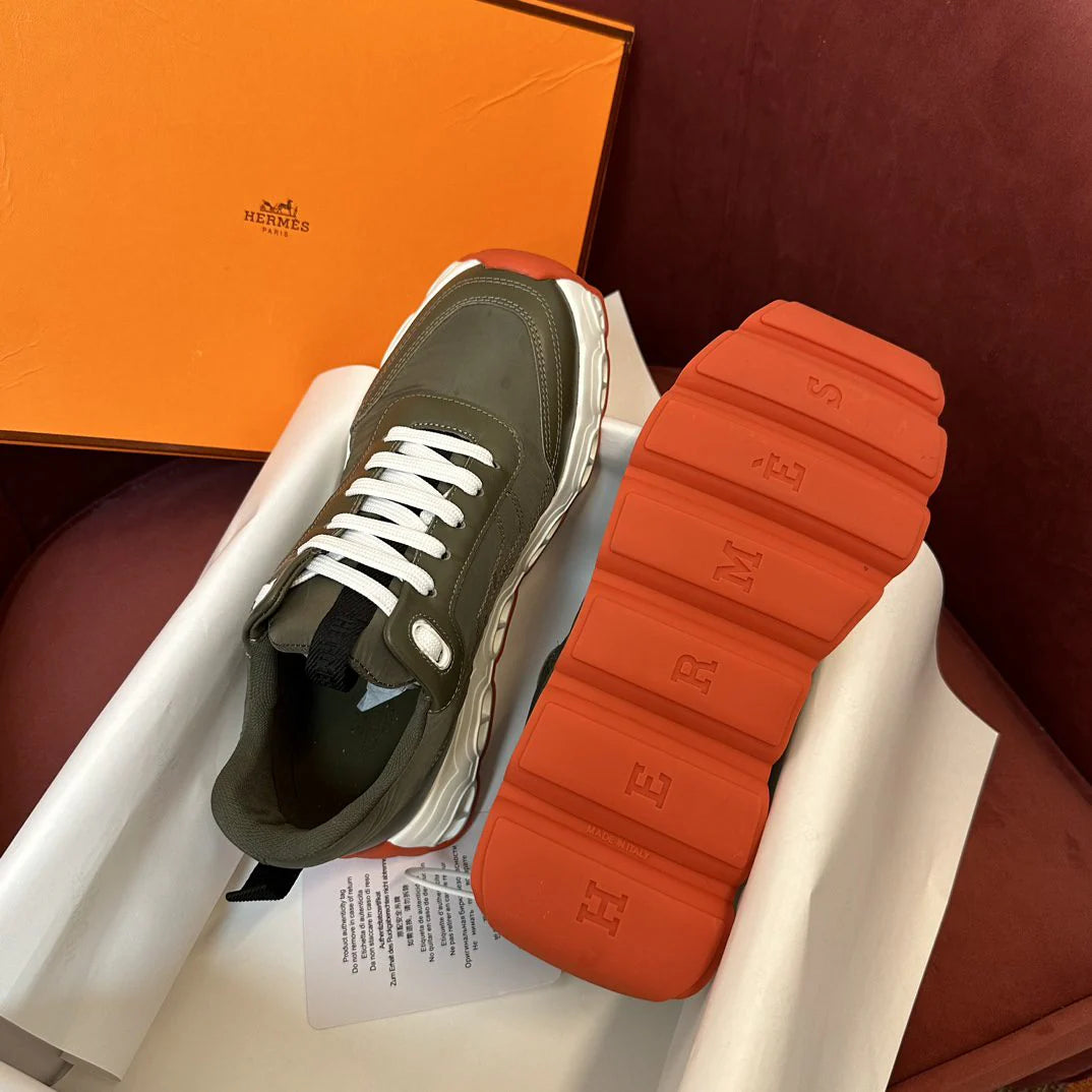 HERMES SNEAKER