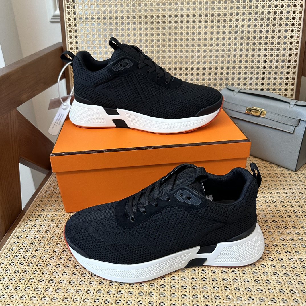 HERMES SNEAKER