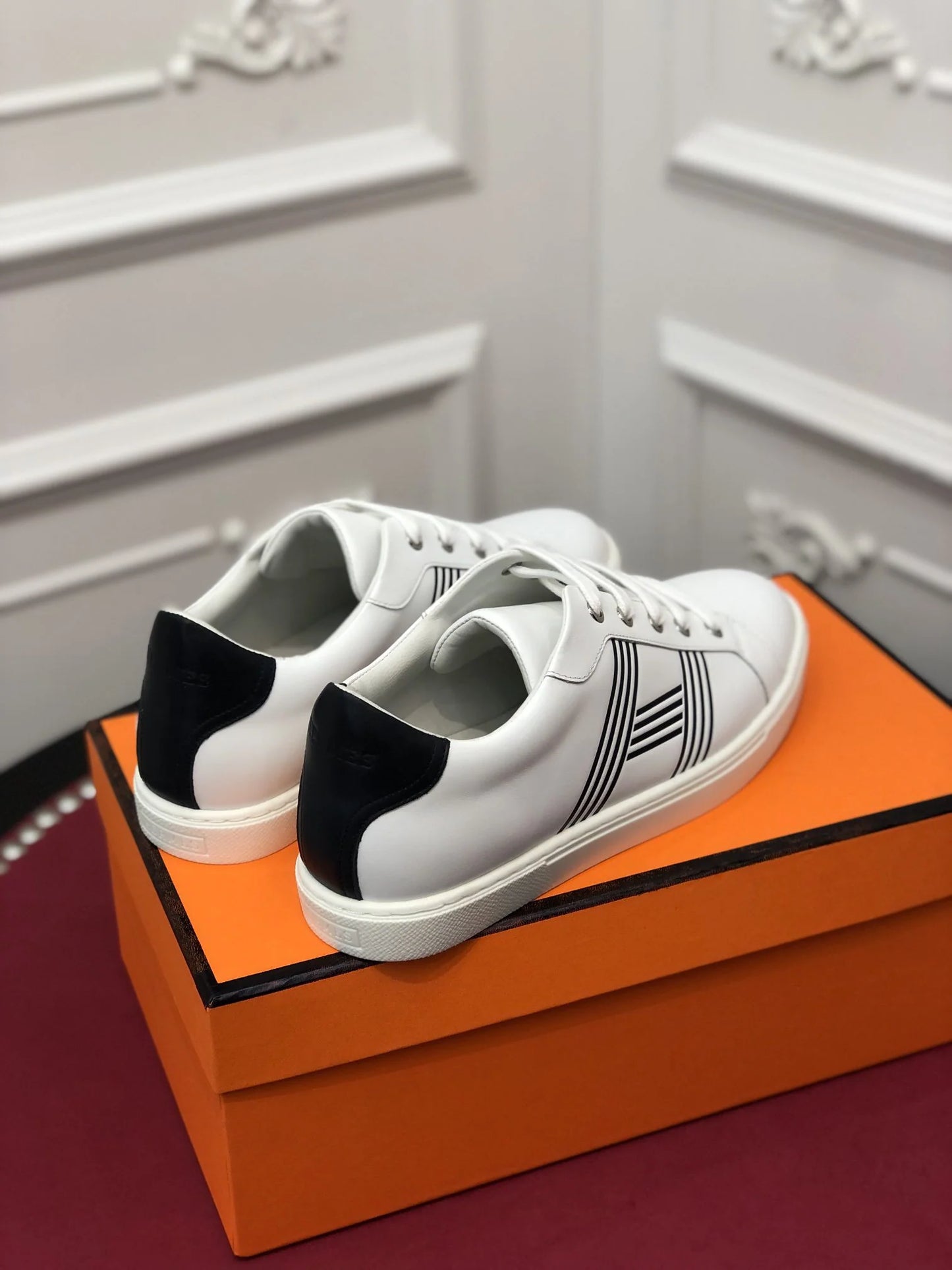 HERMES SNEAKER