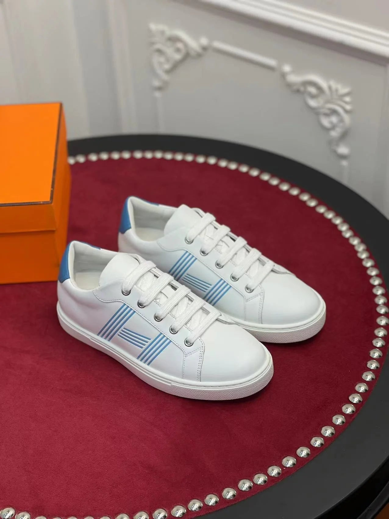 HERMES SNEAKER