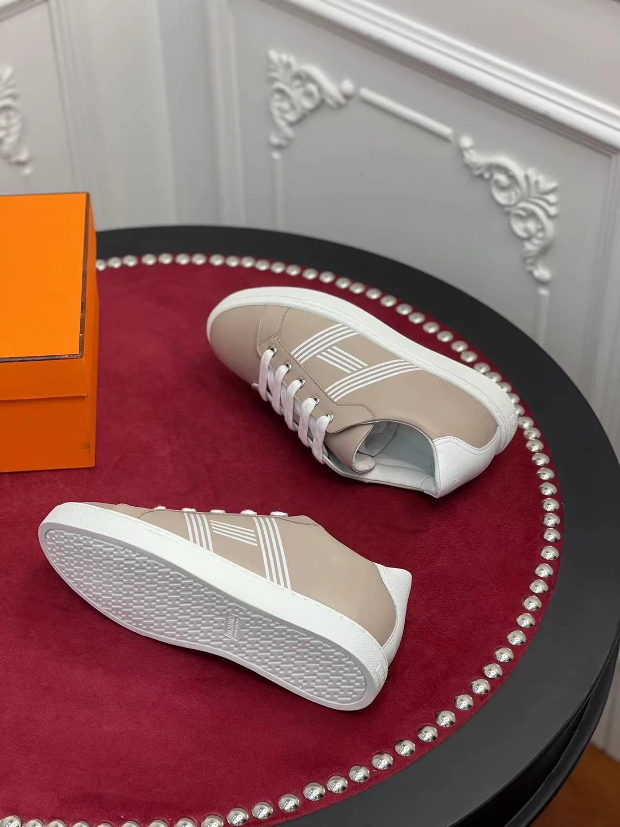 HERMES SNEAKER