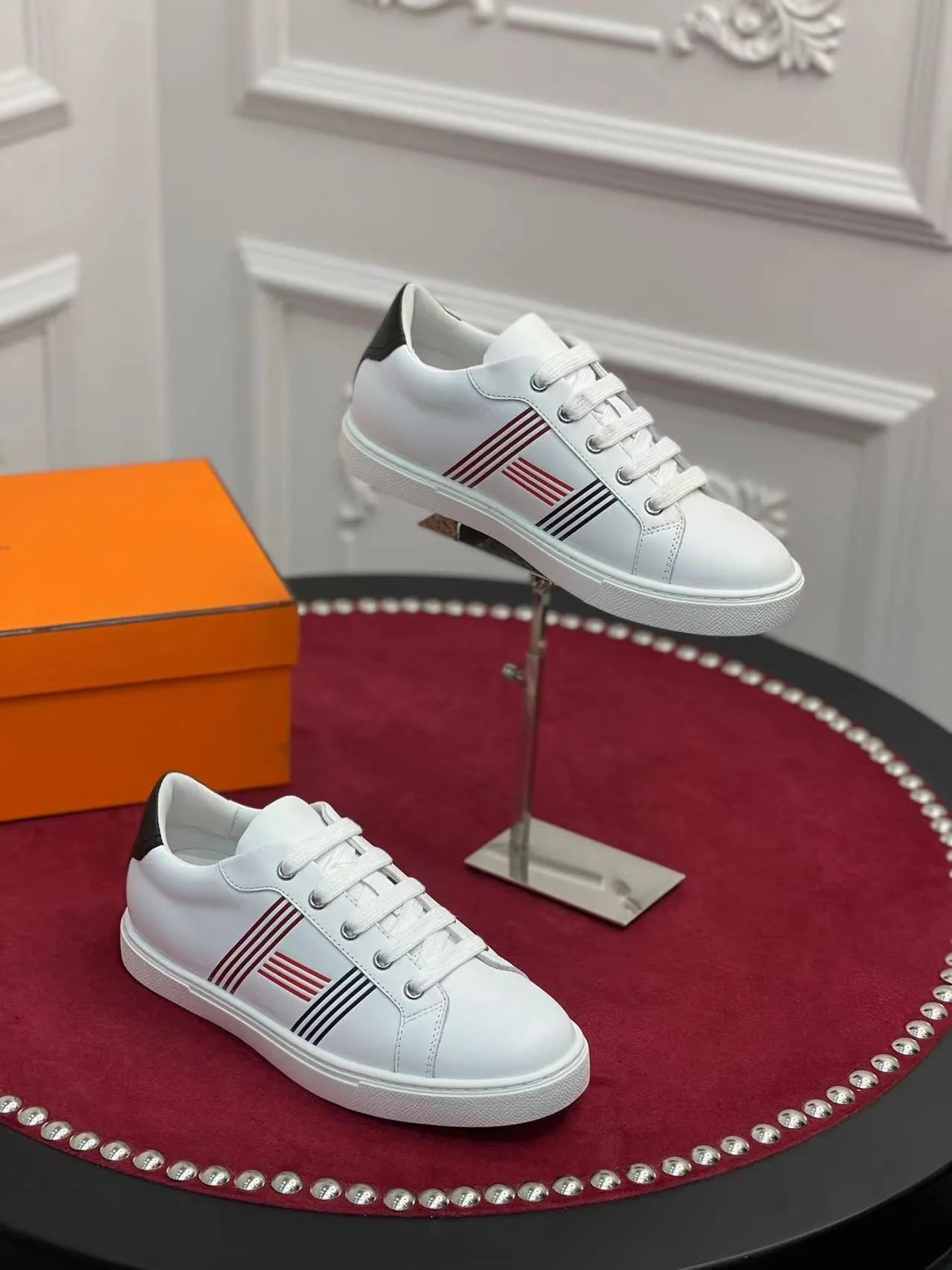 HERMES SNEAKER