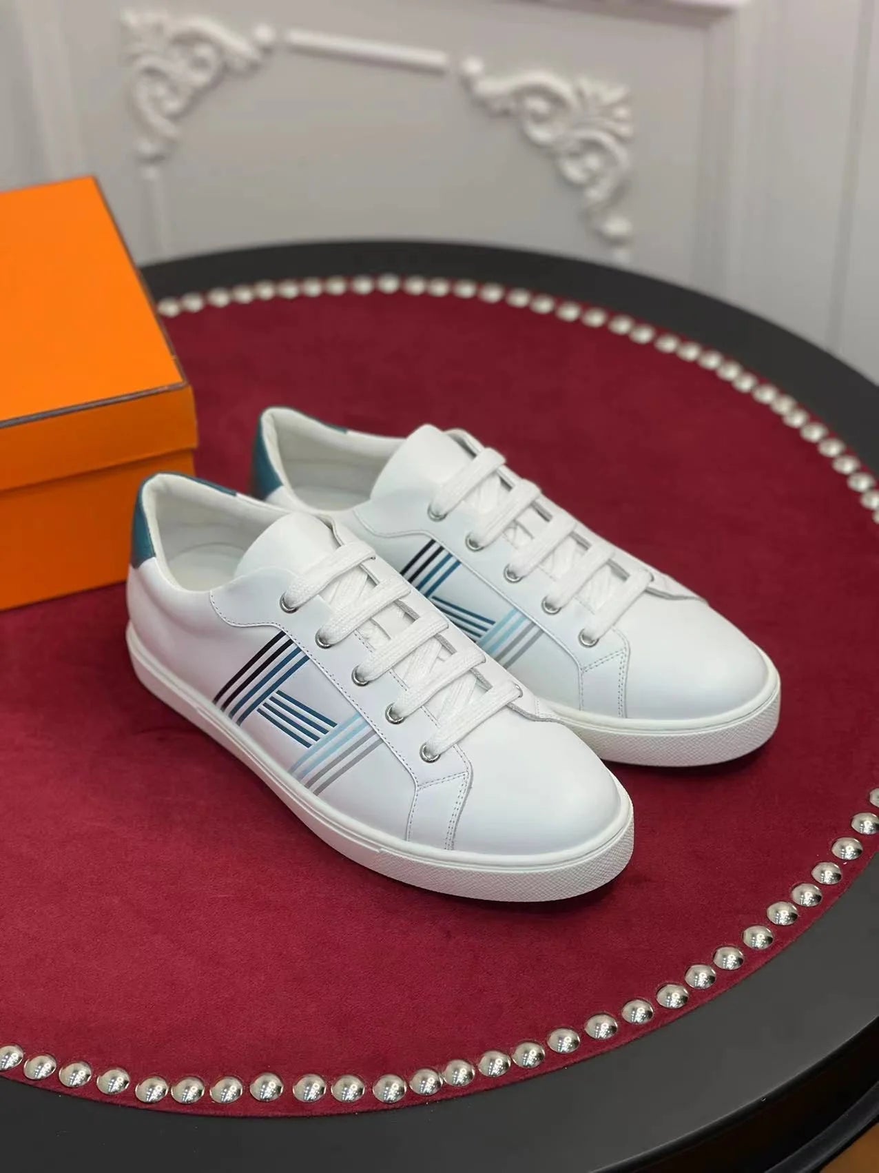 HERMES SNEAKER