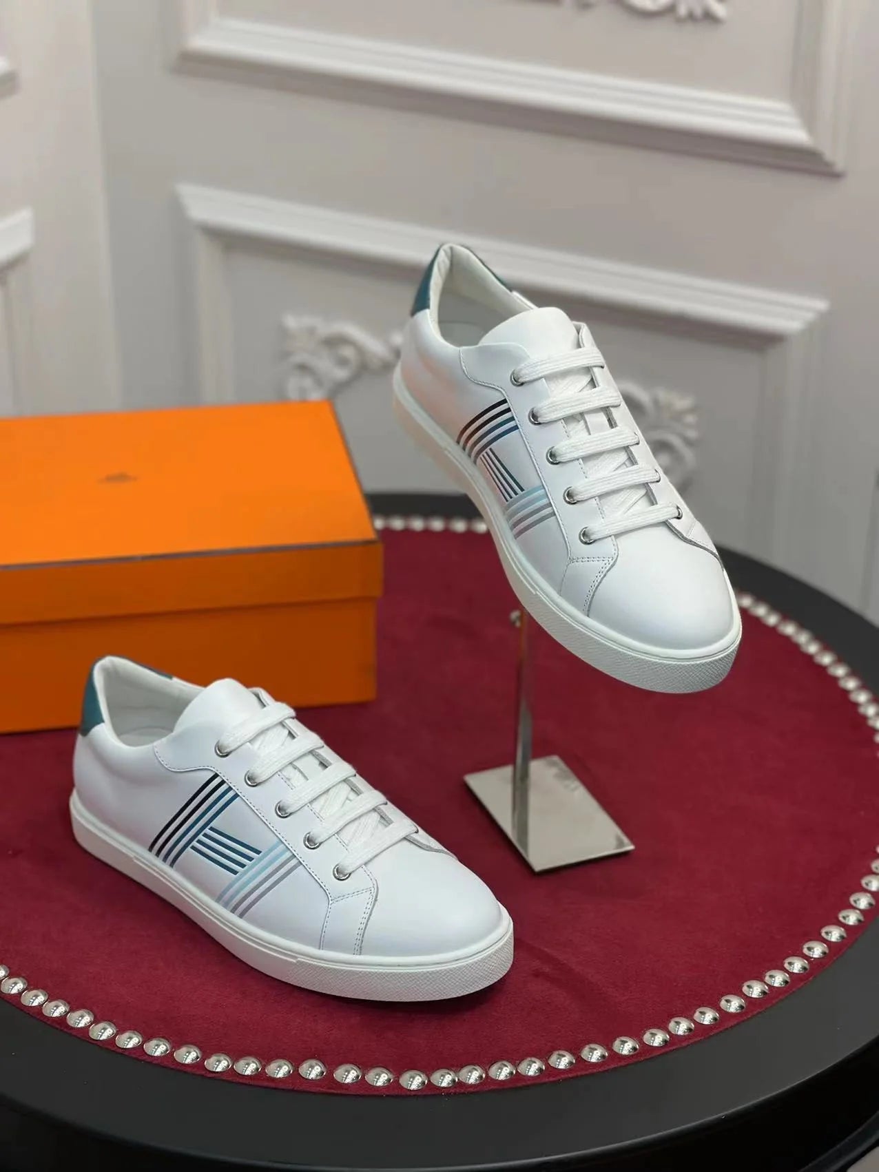 HERMES SNEAKER