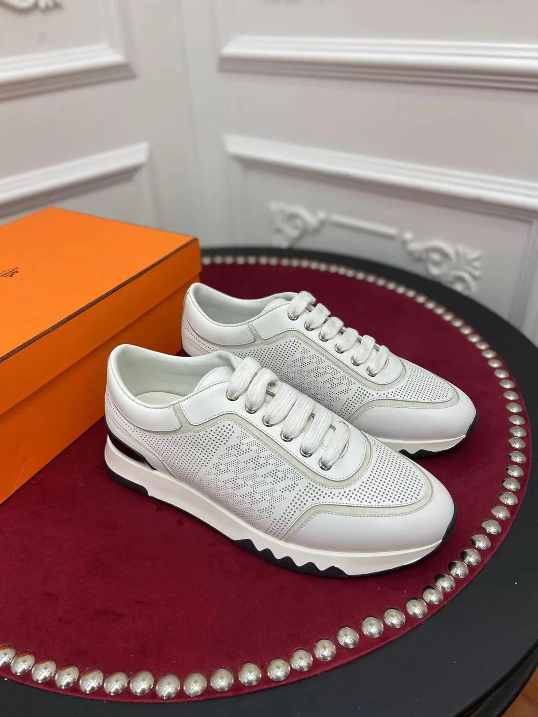 HERMES SNEAKER