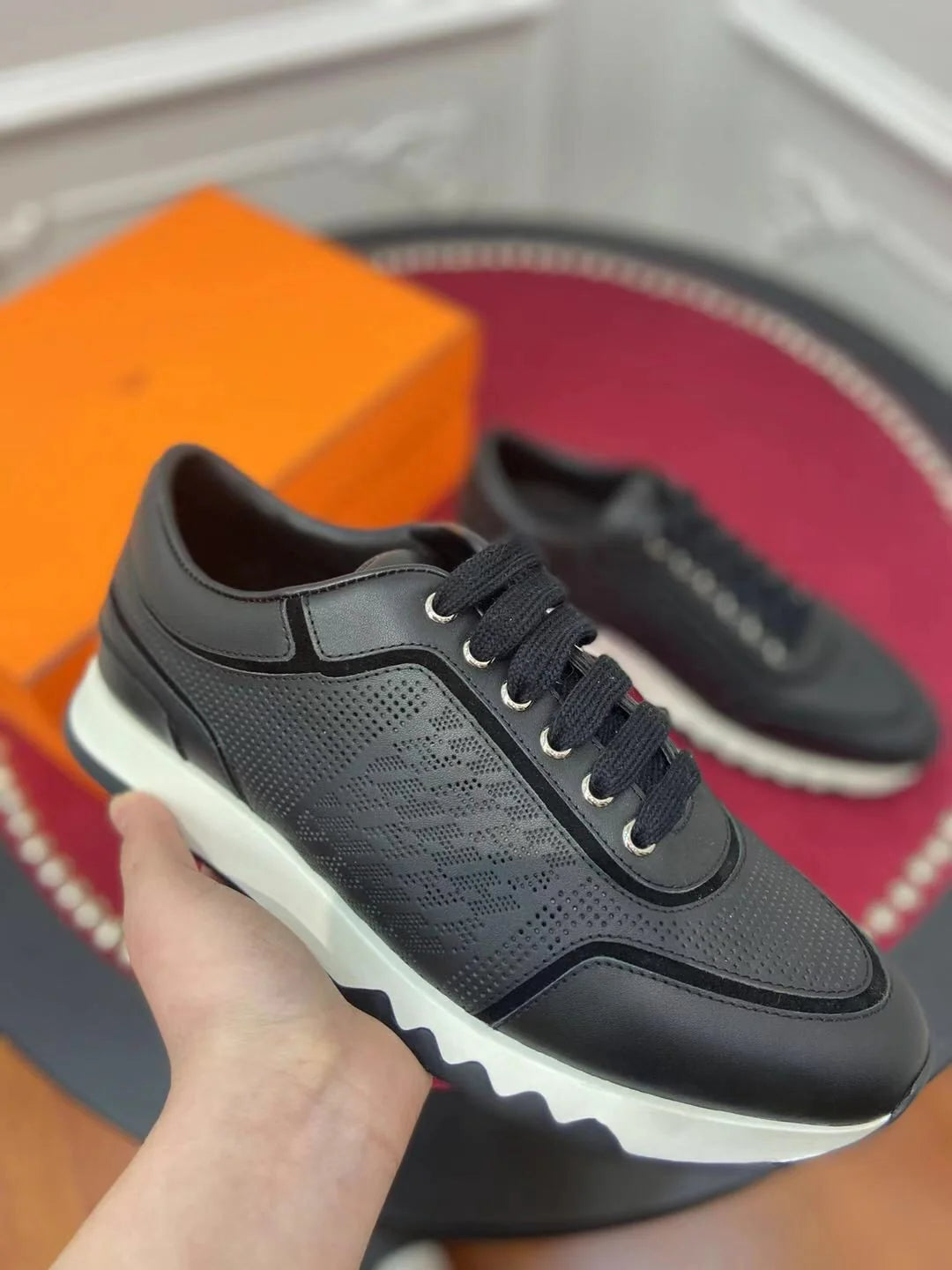 HERMES SNEAKER