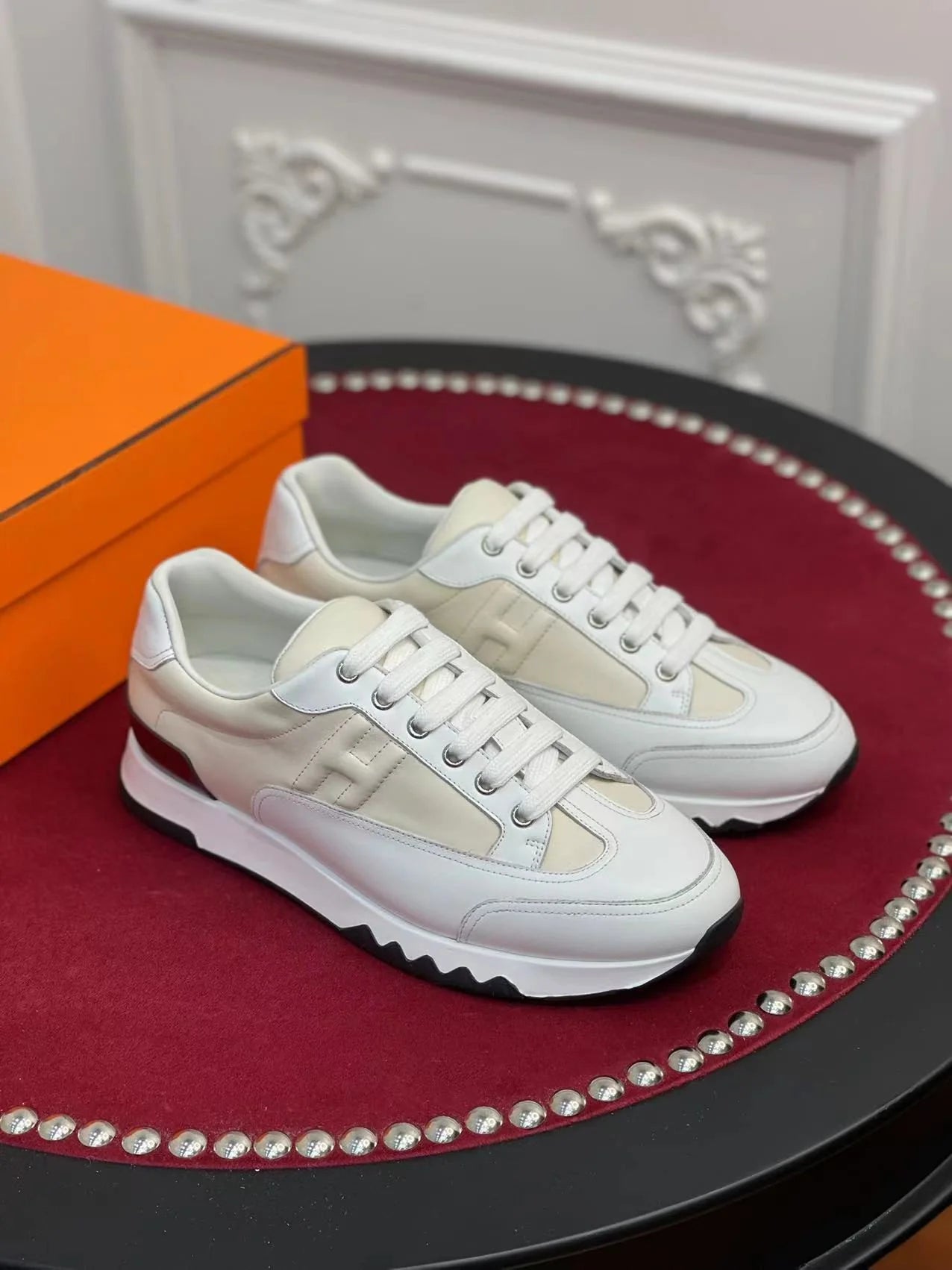 HERMES SNEAKER