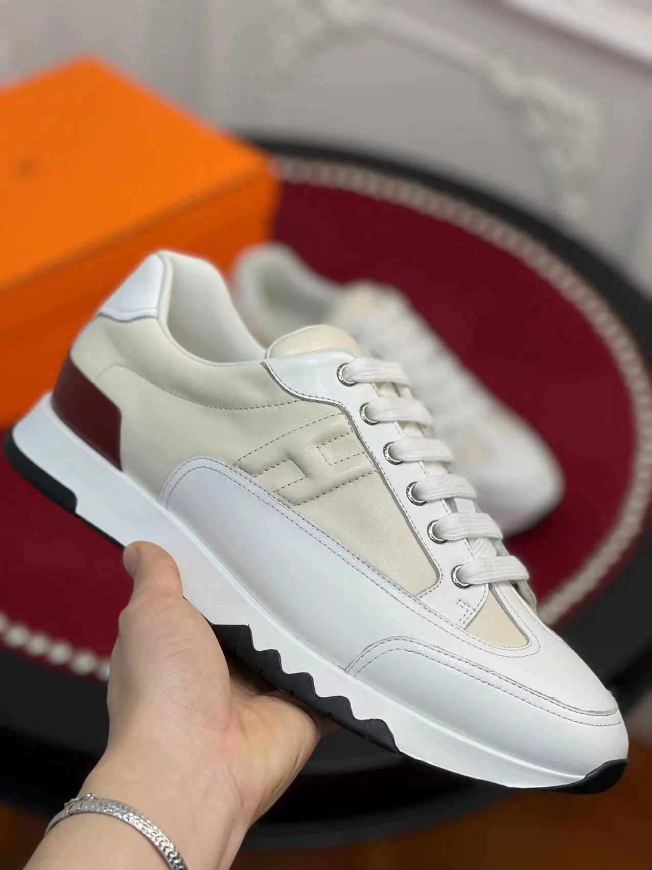 HERMES SNEAKER