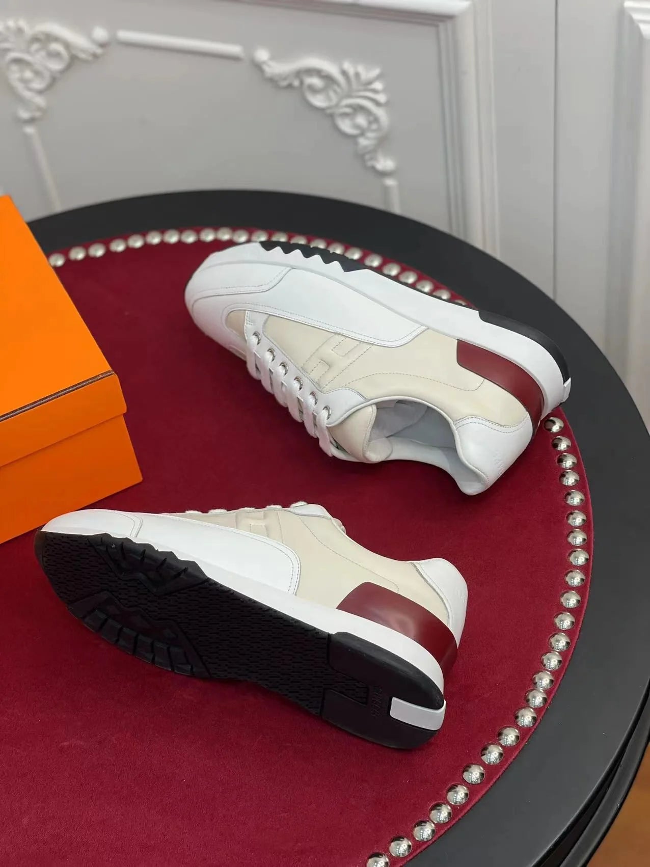 HERMES SNEAKER