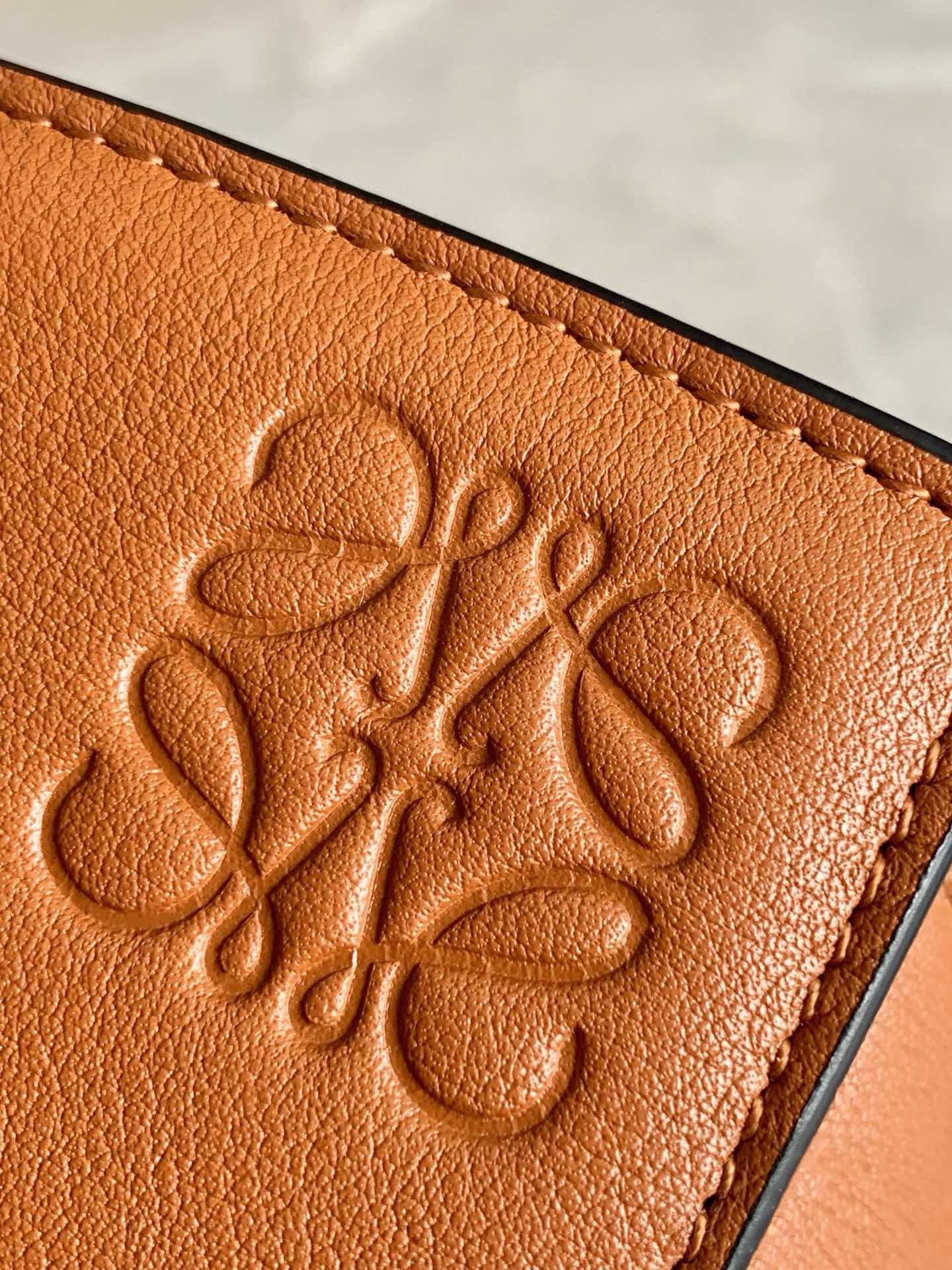 LOEWE BAG