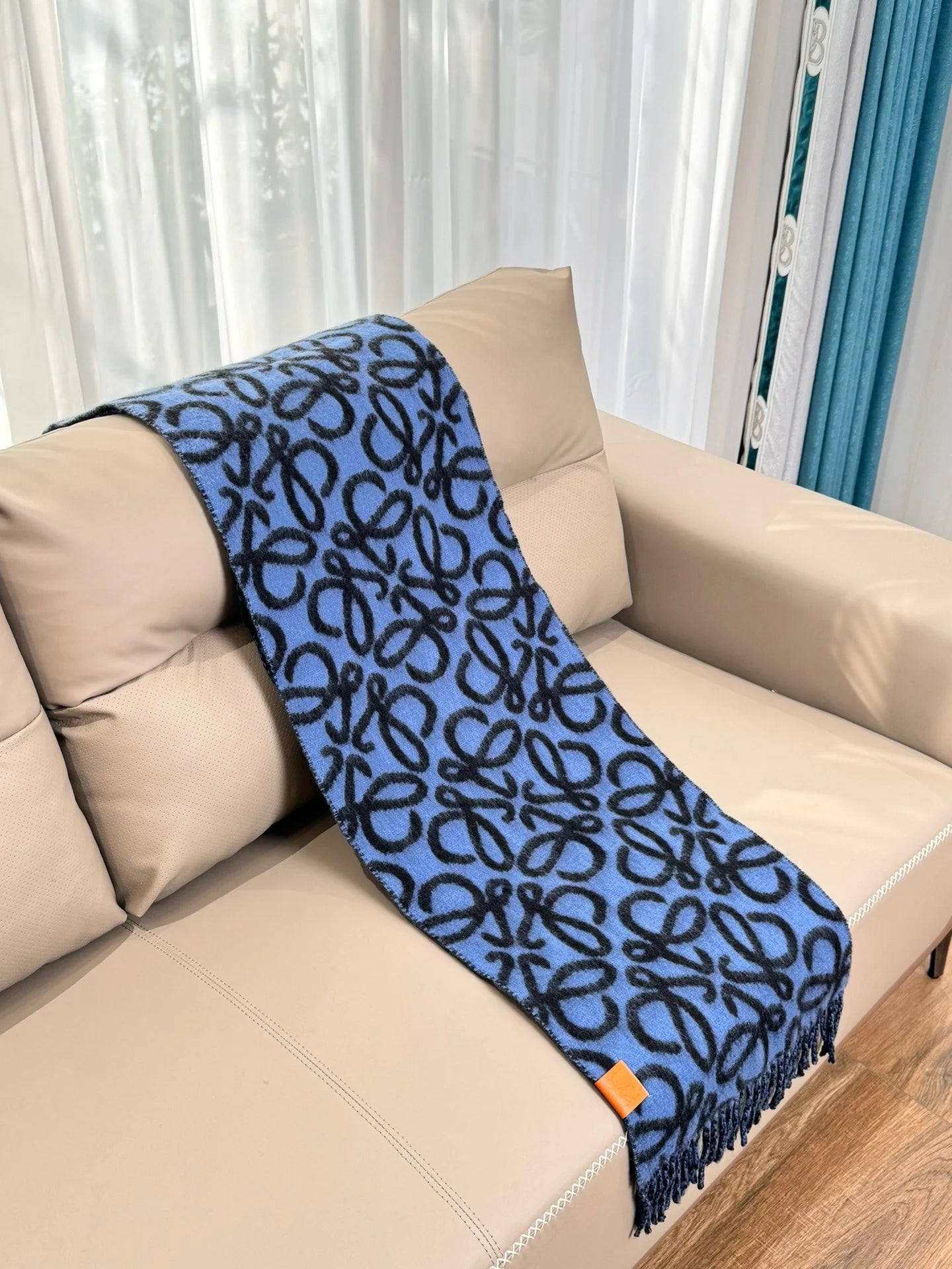 LOEWE SCARF