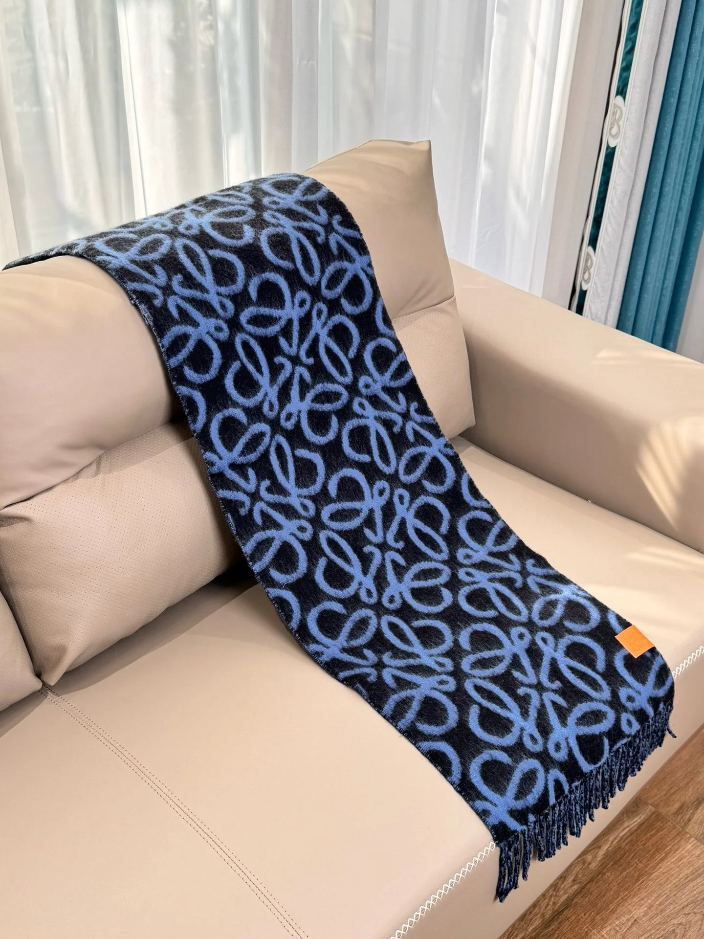 LOEWE SCARF