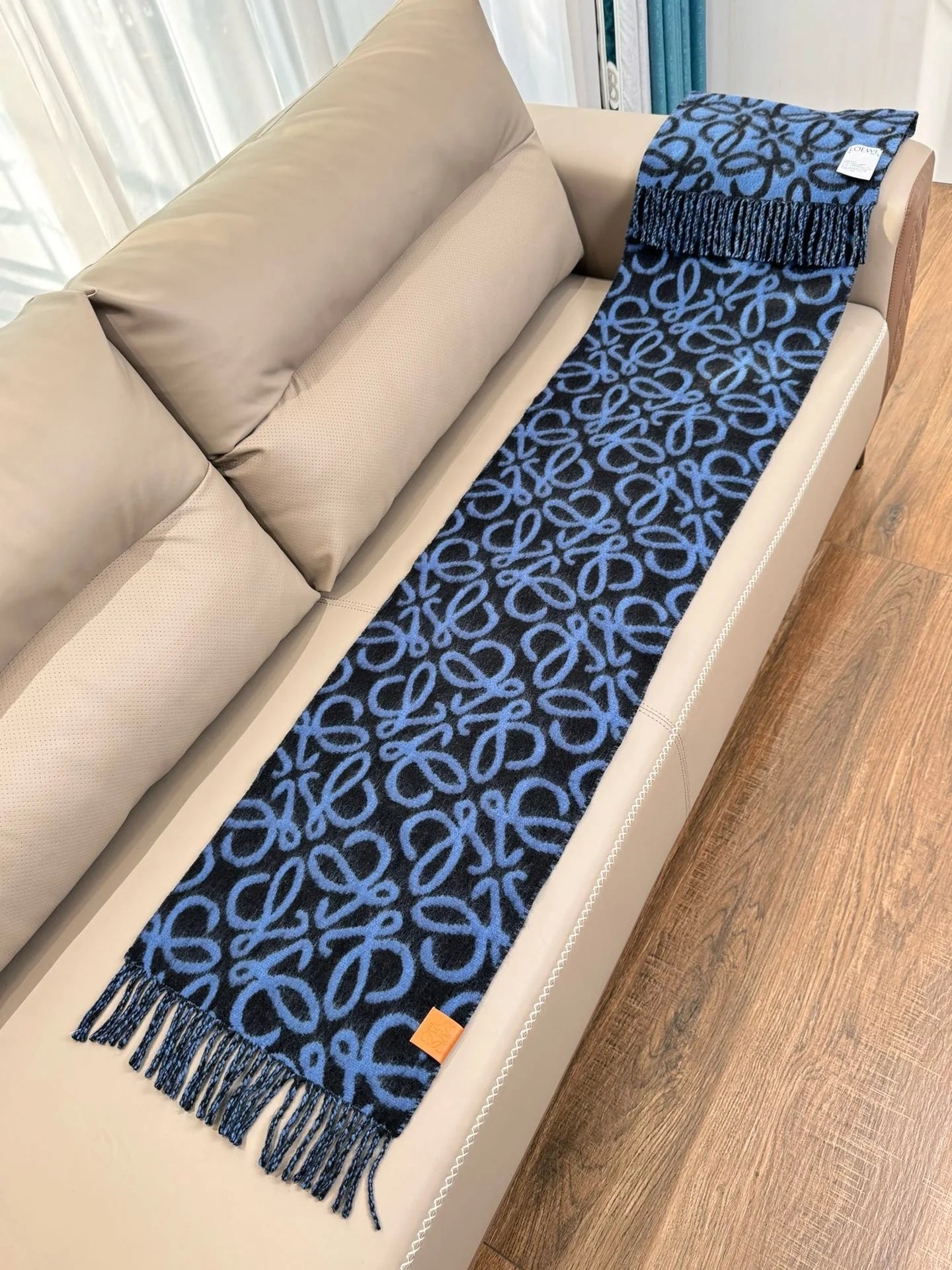 LOEWE SCARF