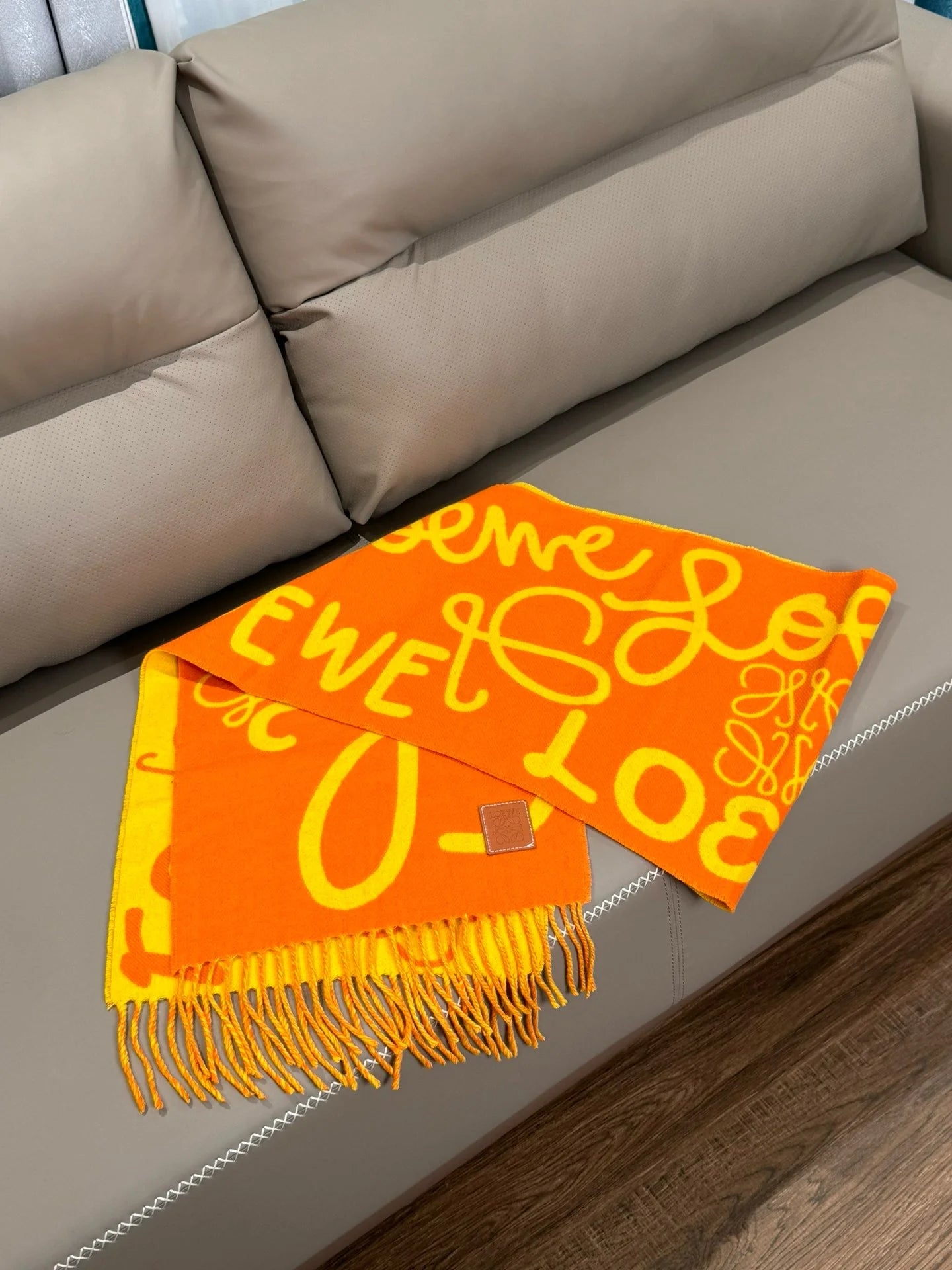 LOEWE SCARF