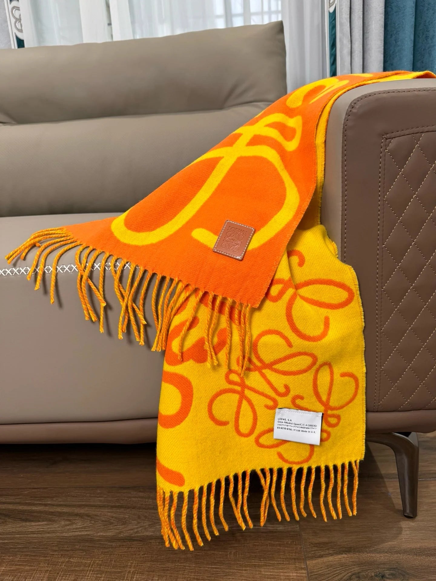 LOEWE SCARF