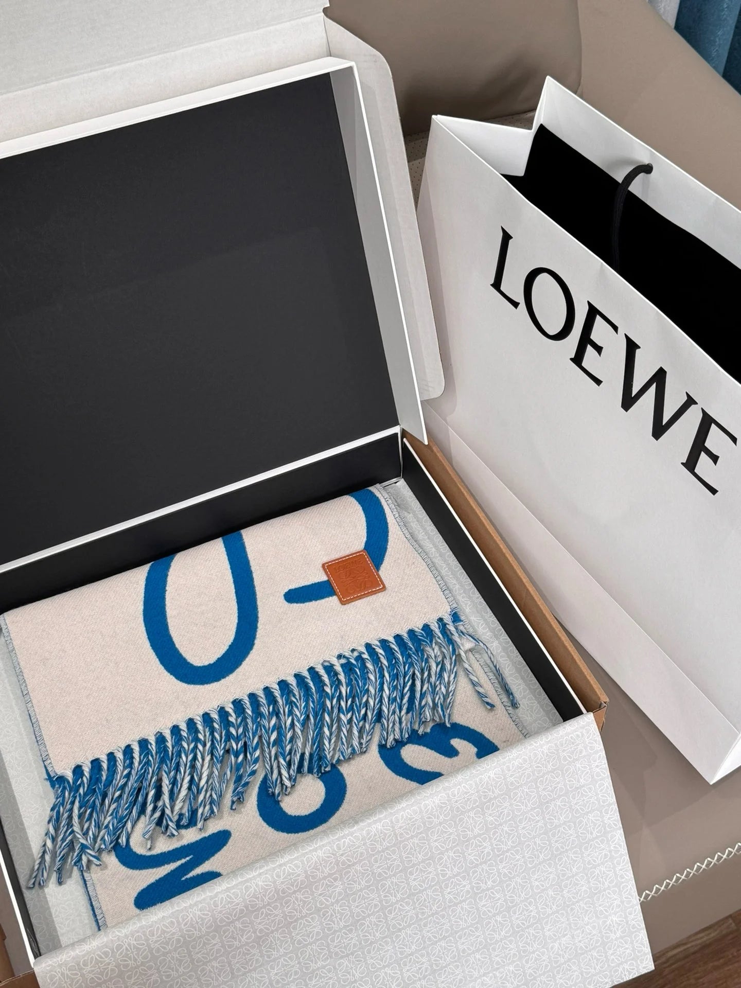 LOEWE SCARF