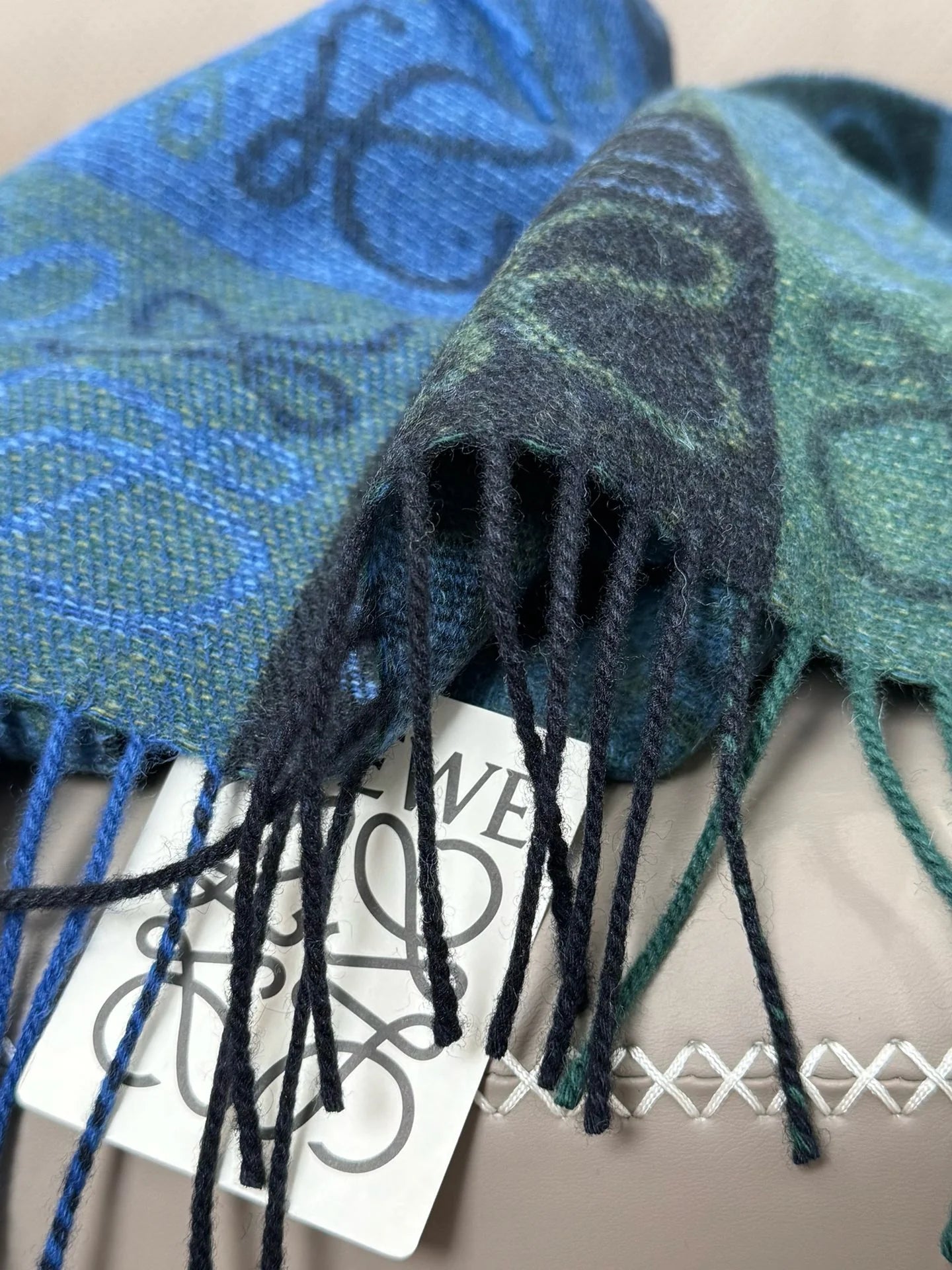 LOEWE SCARF