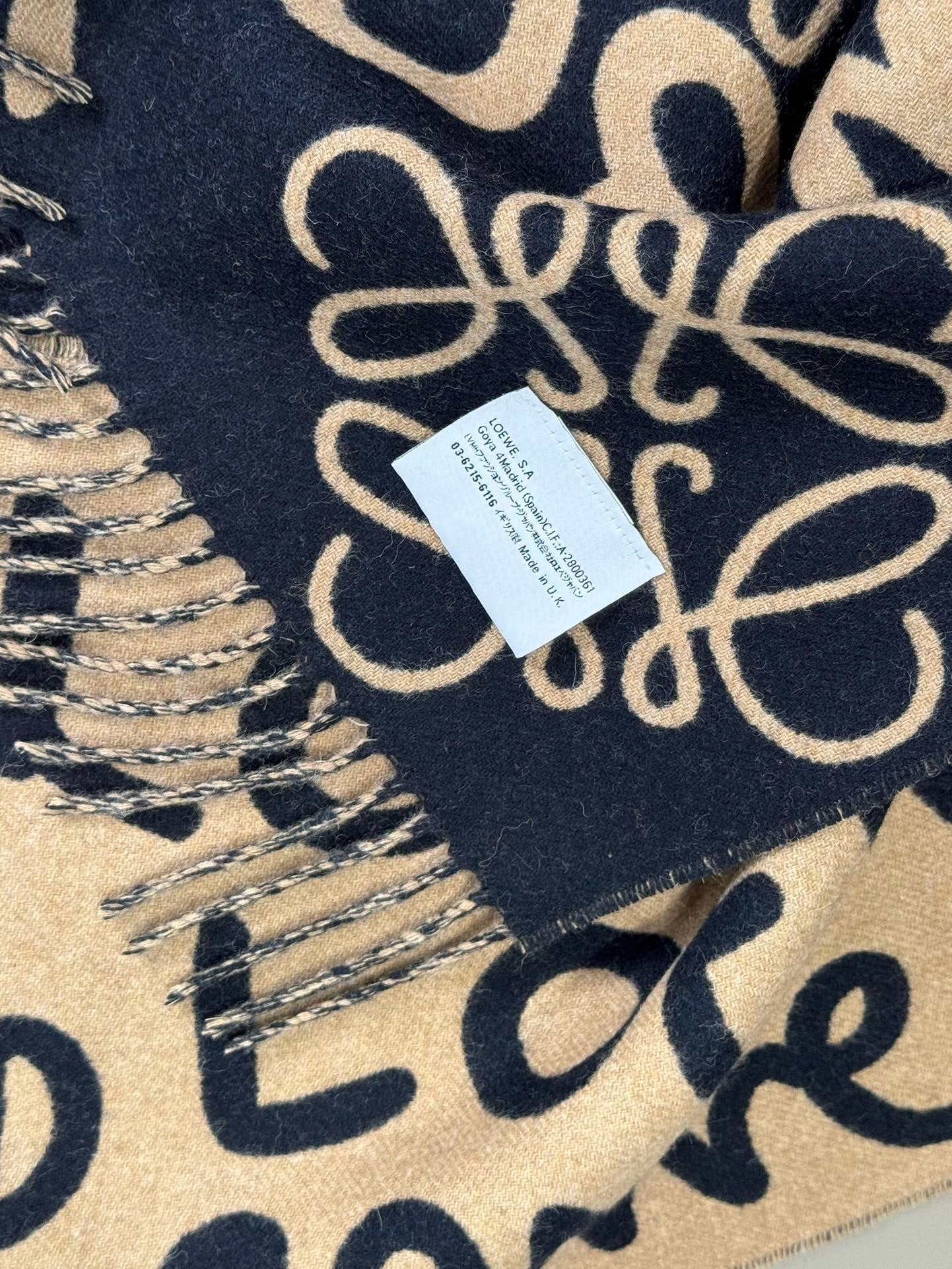 LOEWE SCARF