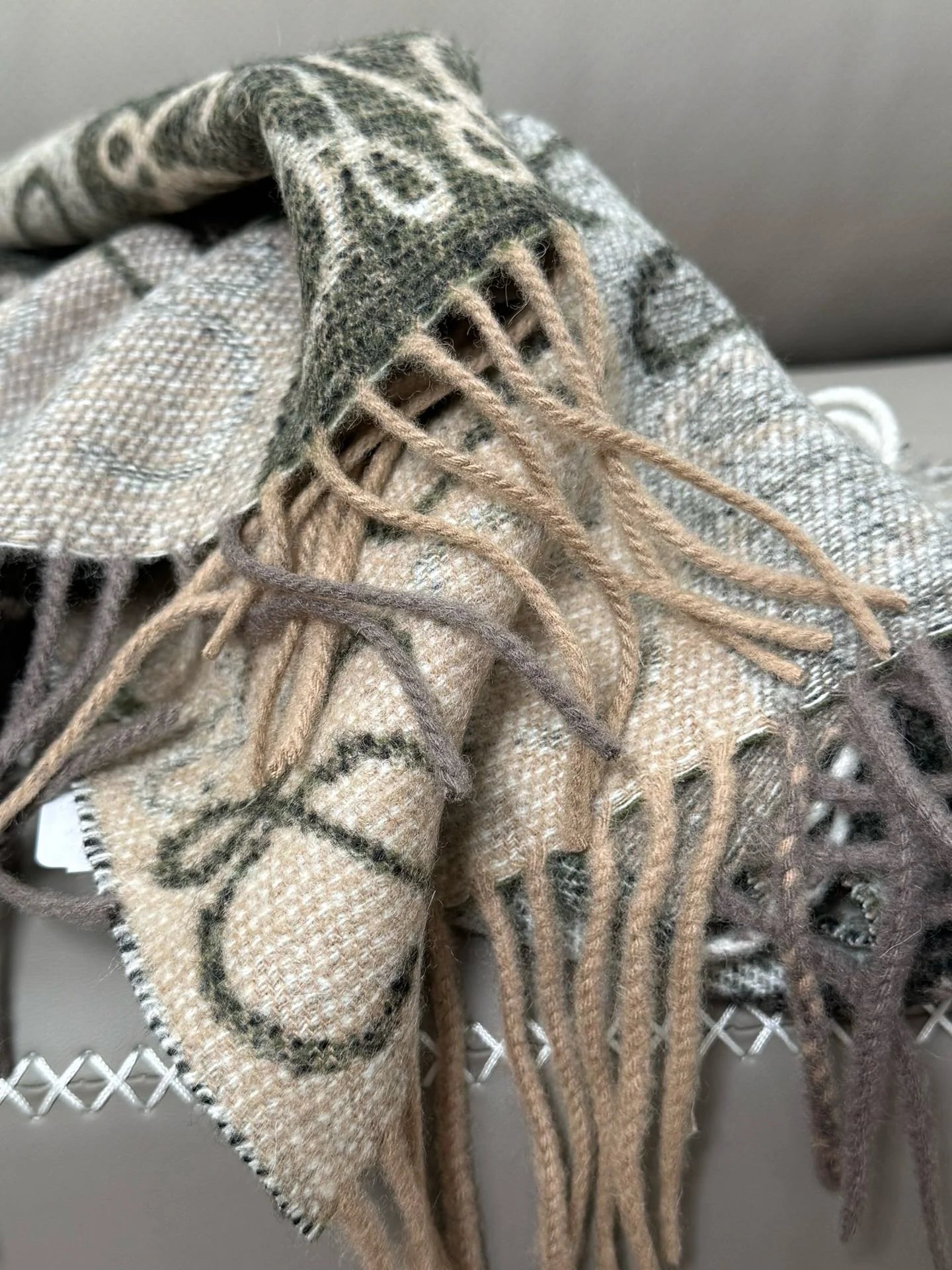 LOEWE SCARF