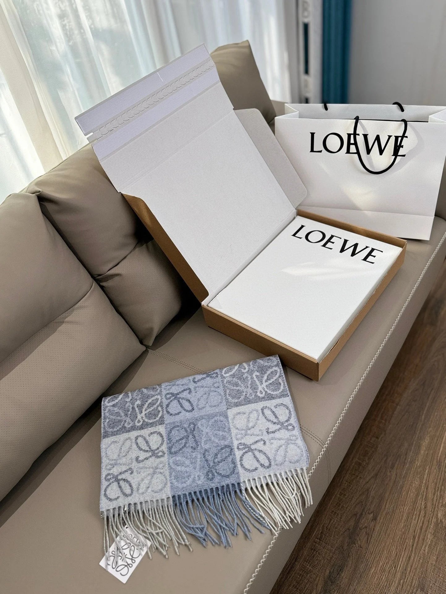 LOEWE SCARF