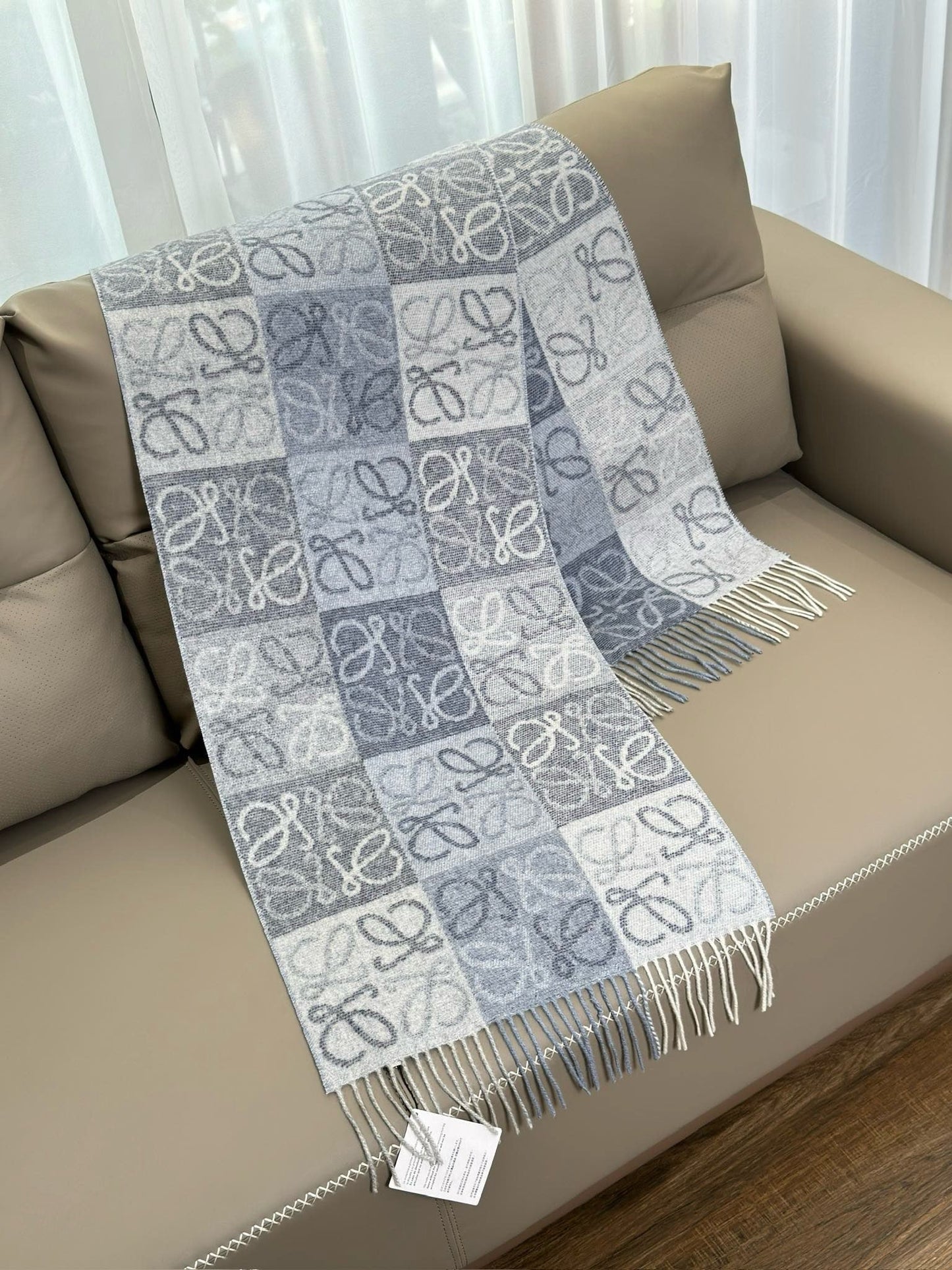 LOEWE SCARF
