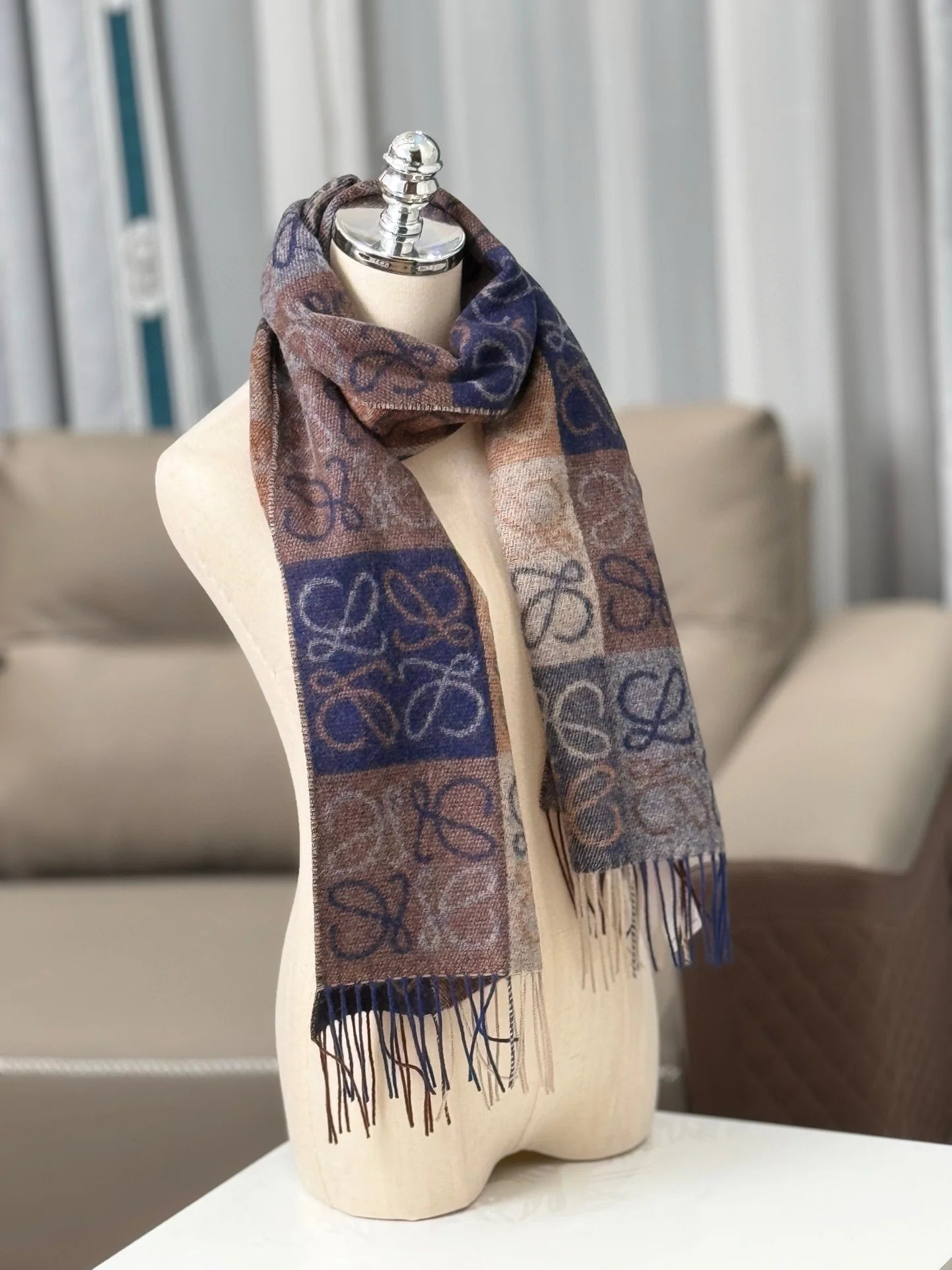 LOEWE SCARF