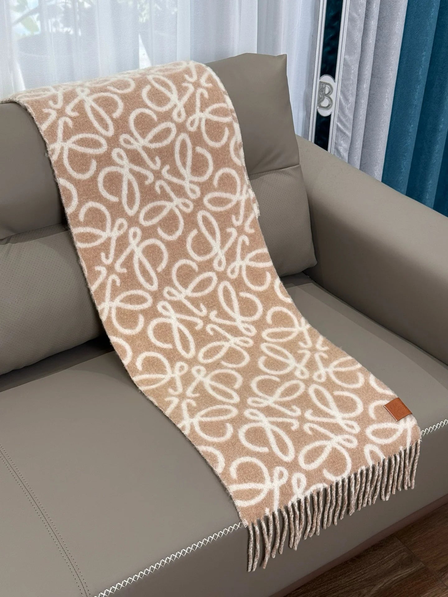 LOEWE SCARF