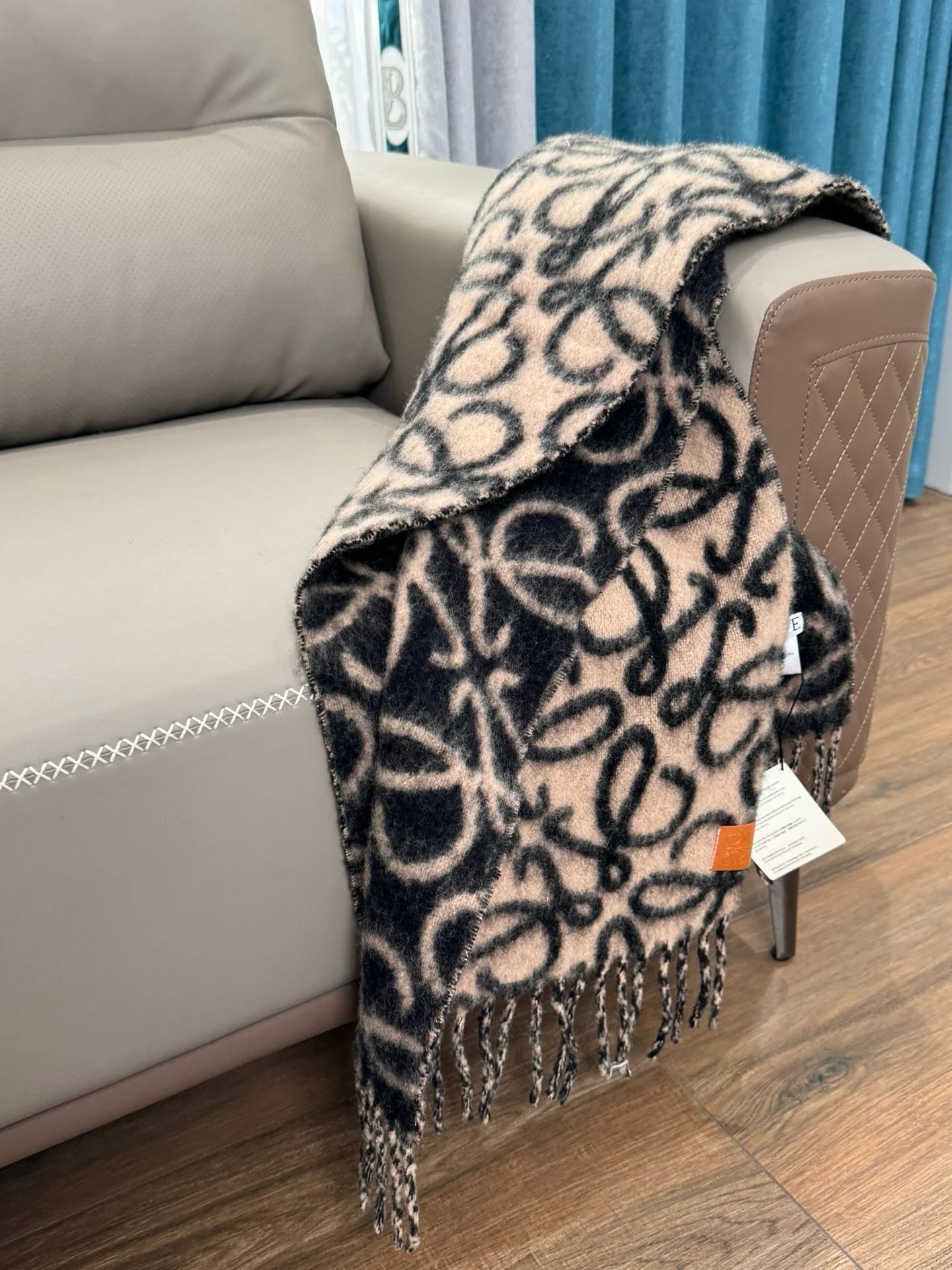 LOEWE SCARF