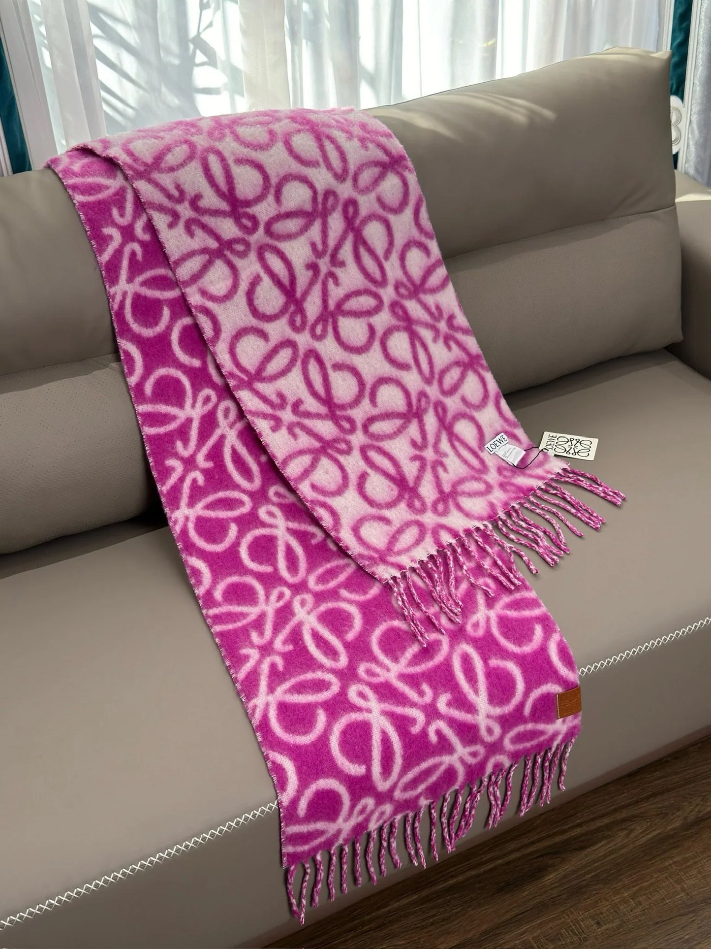LOEWE SCARF