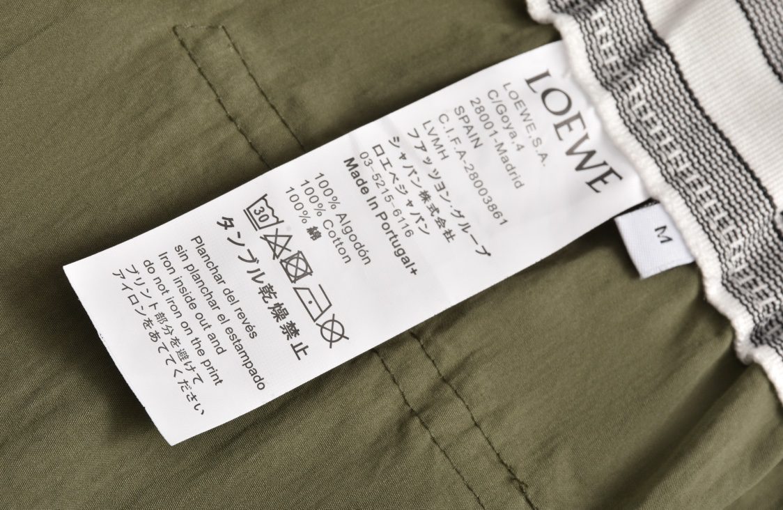 LOEWE SHORTS