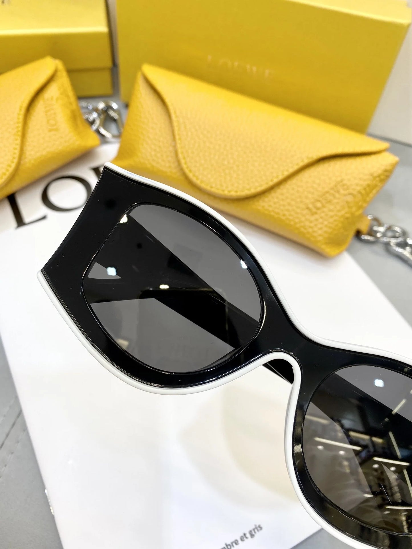 LOEWE SUNGLASSES