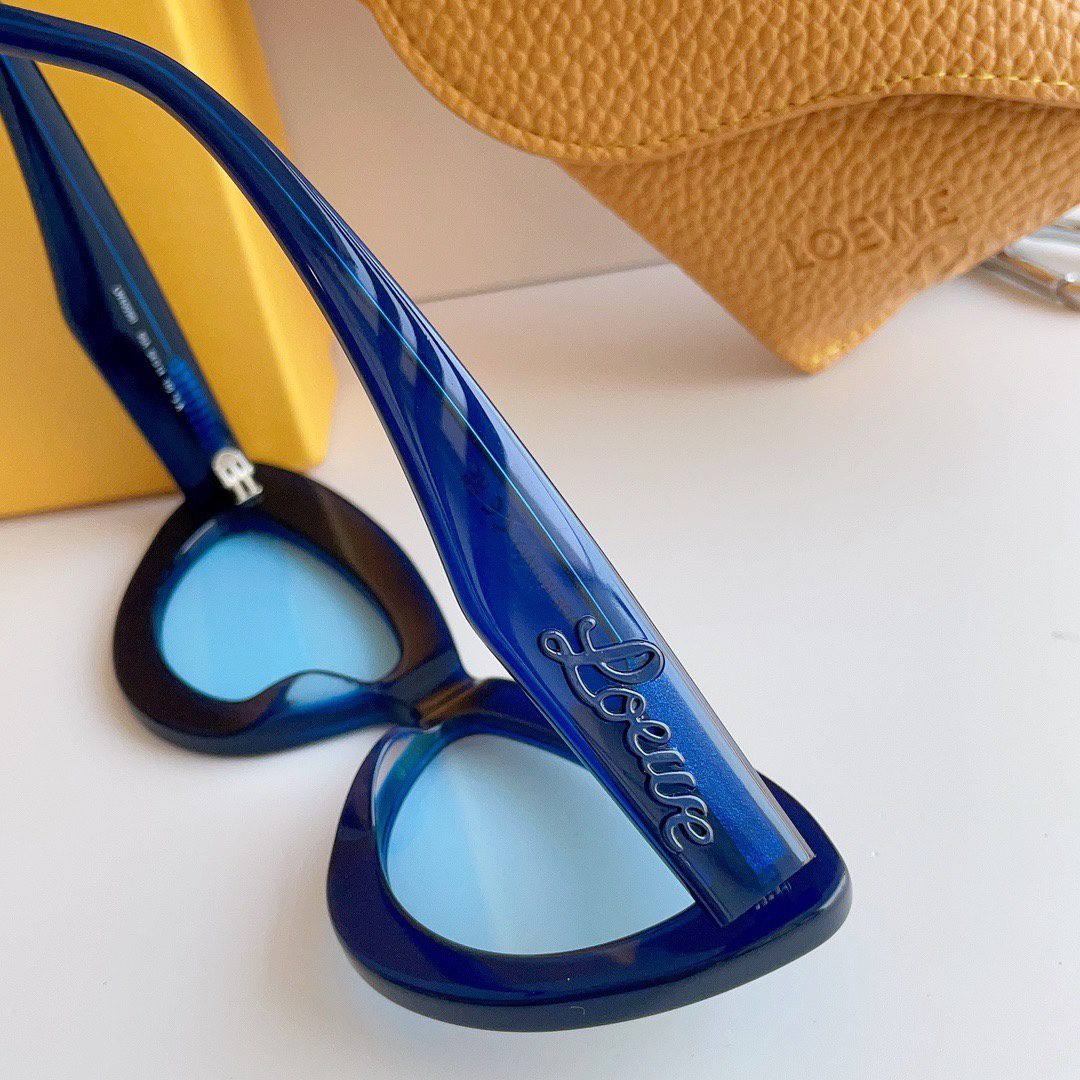 LOEWE SUNGLASSES