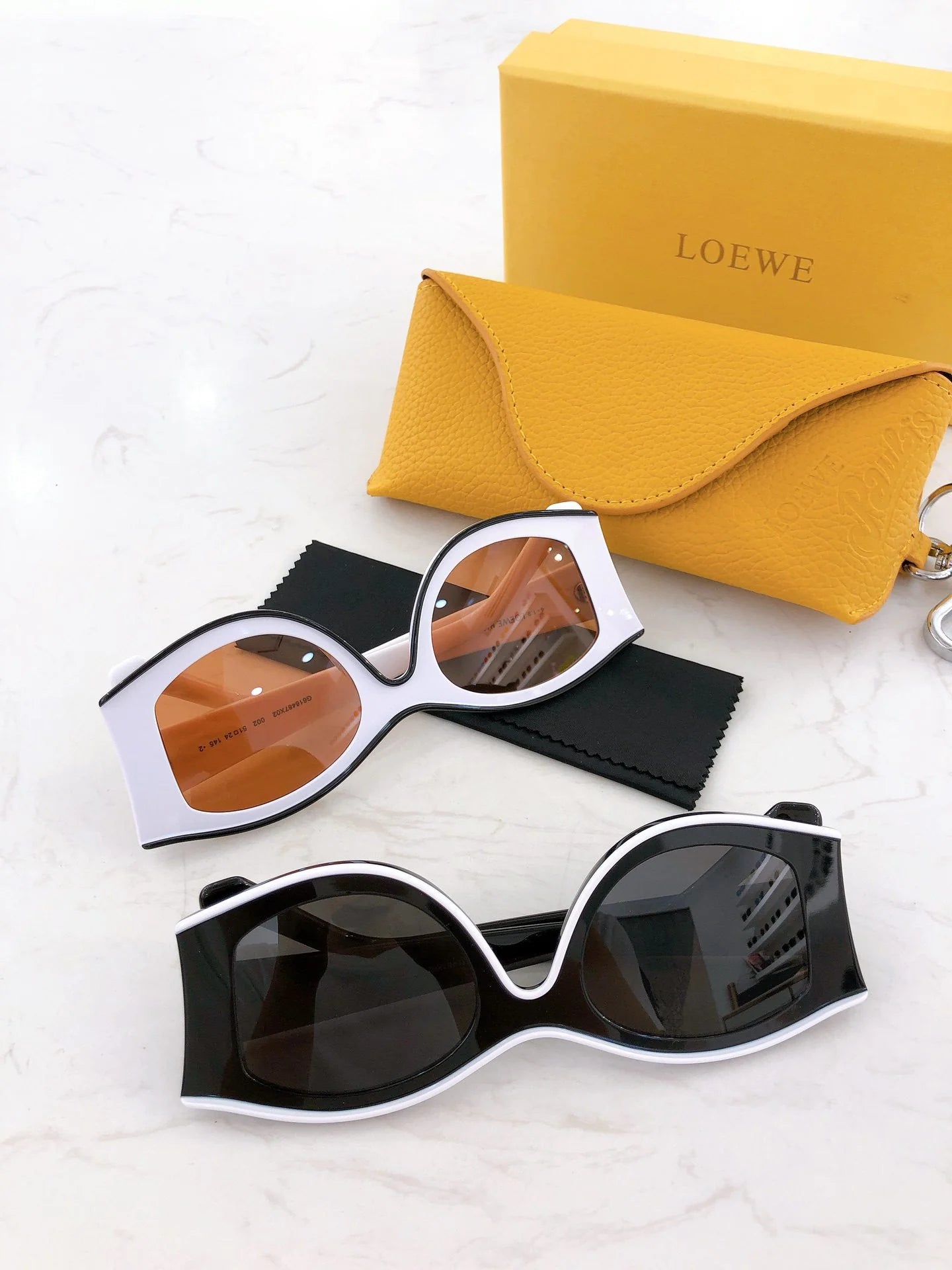 LOEWE SUNGLASSES