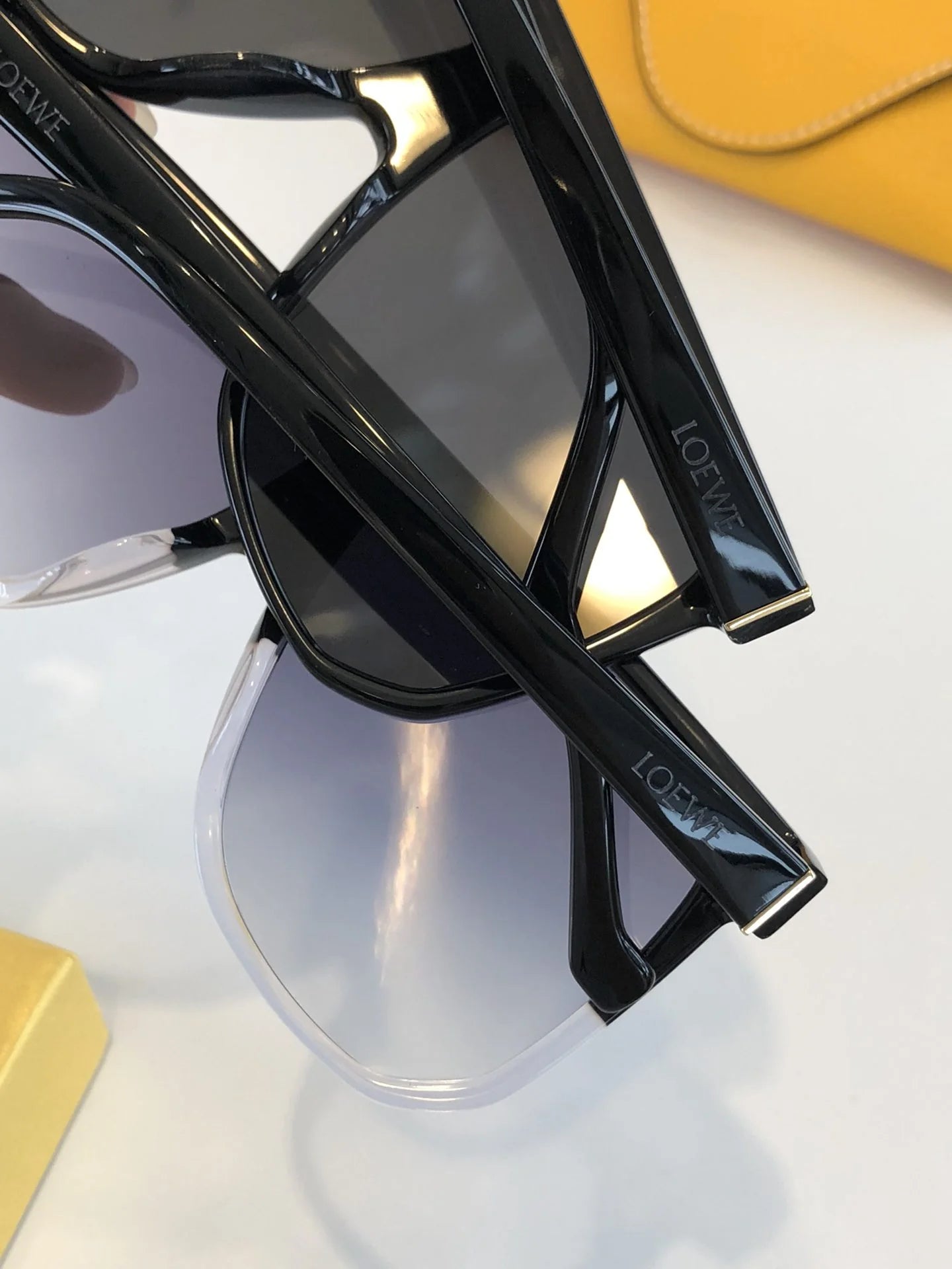 LOEWE SUNGLASSES