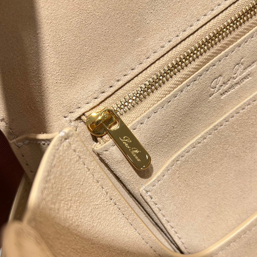 LP BAG