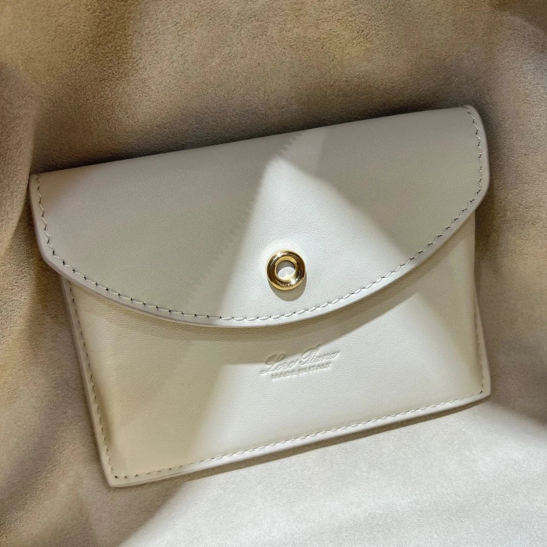 LP BAG
