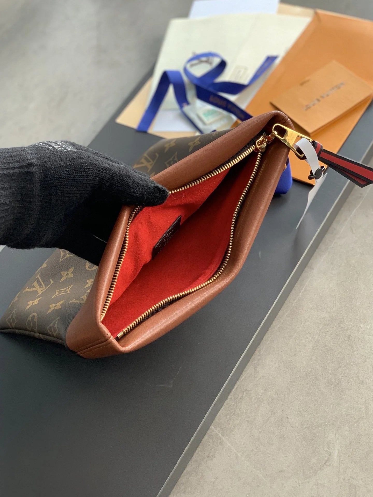 LV BAG