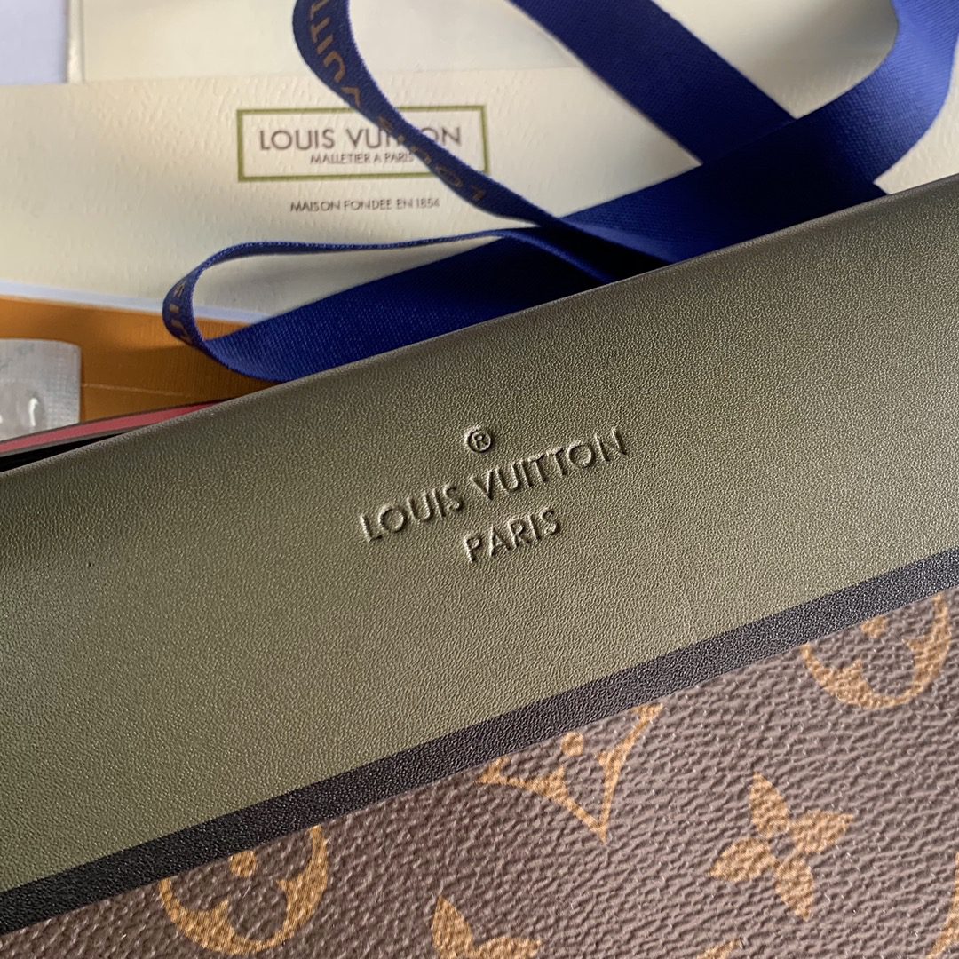 LV BAG