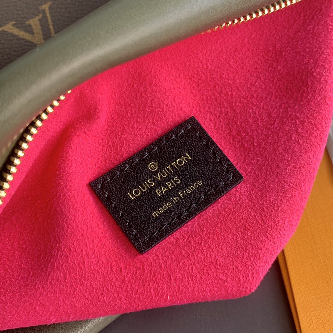 LV BAG