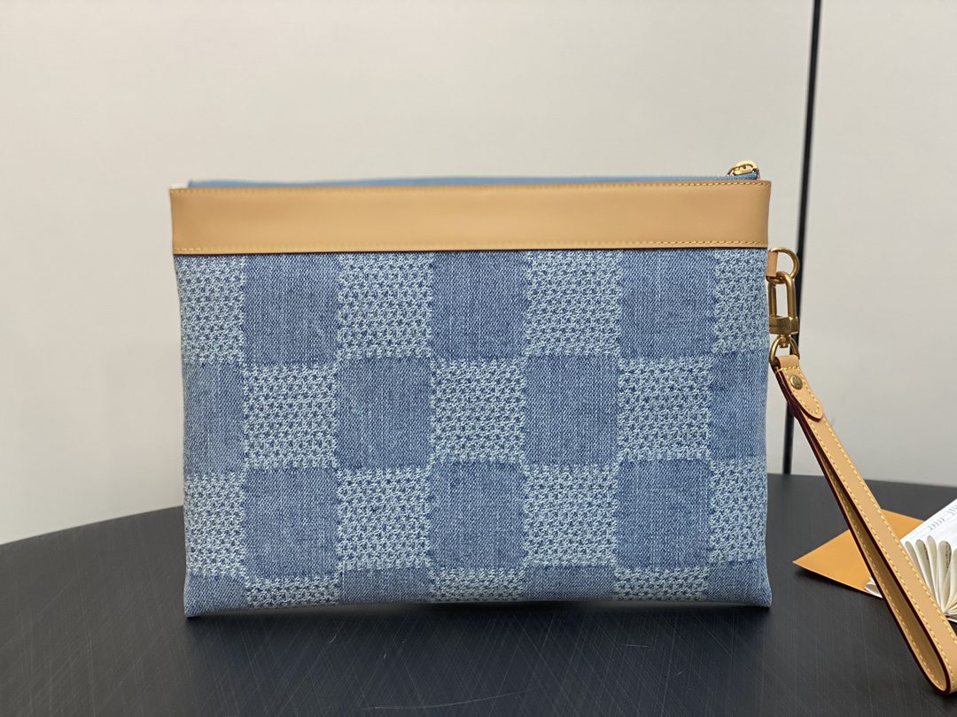 LV BAG